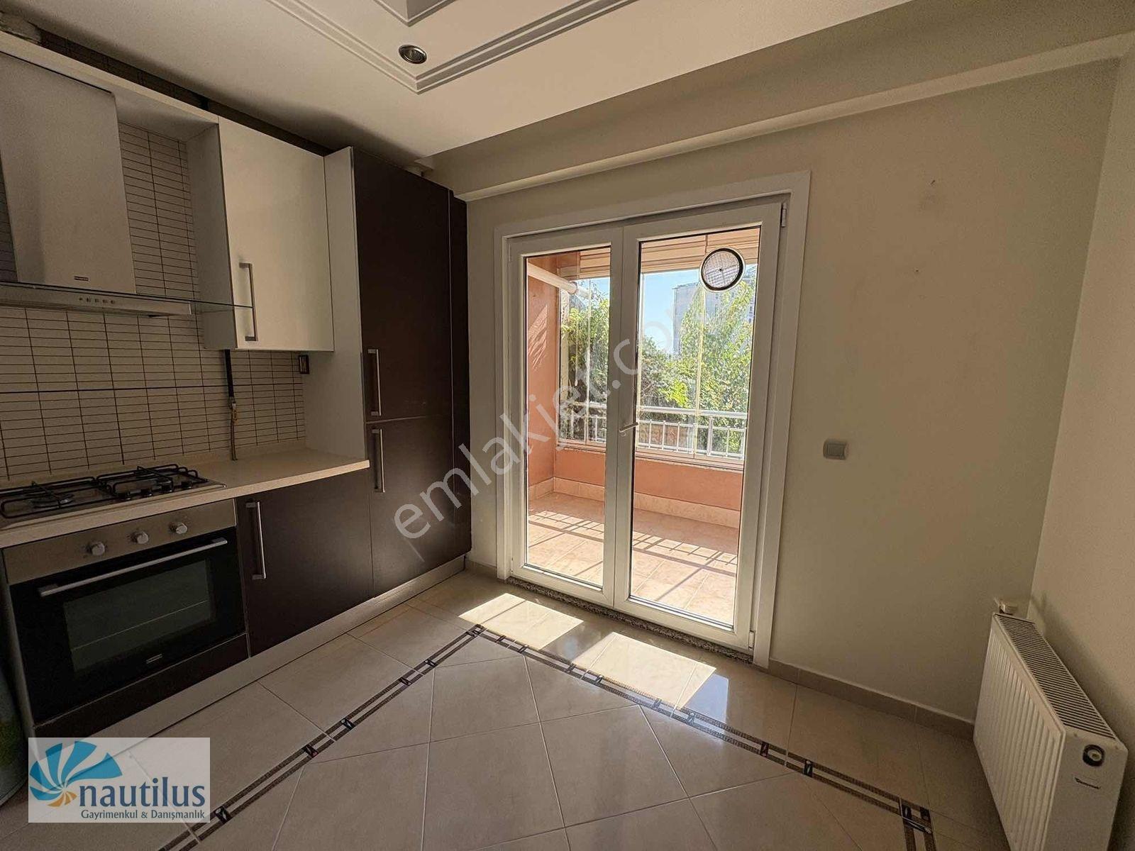 Bahçeşehir Hillpark Satılık 2+1 Büyük Tip Manzaralı — fotoğraf 9
