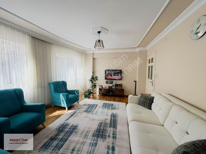 Redstone Myidol'den Satılık İstiklal'de 3+1 Ara Kat Daire — fotoğraf 7