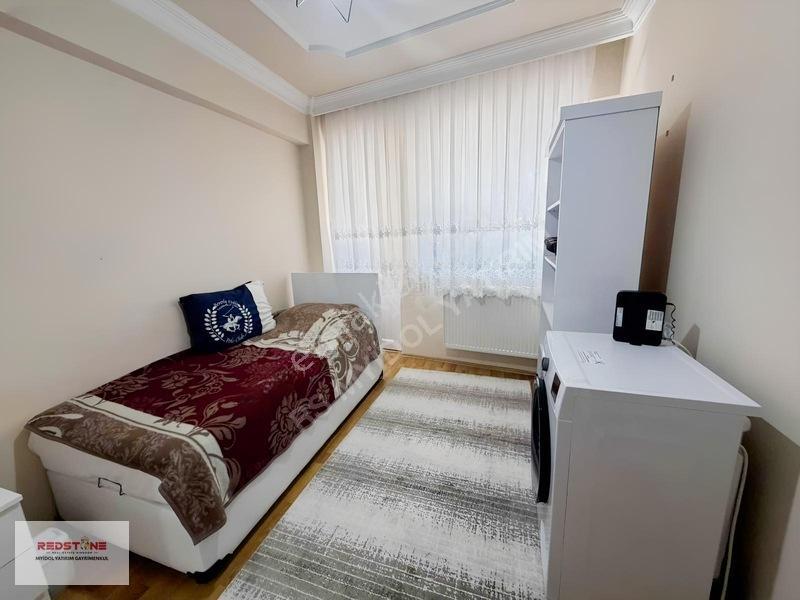 Redstone Myidol'den Satılık İstiklal'de 3+1 Ara Kat Daire — fotoğraf 20