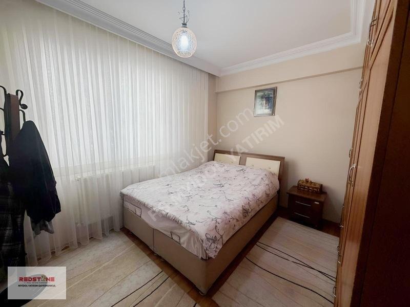 Redstone Myidol'den Satılık İstiklal'de 3+1 Ara Kat Daire — fotoğraf 31