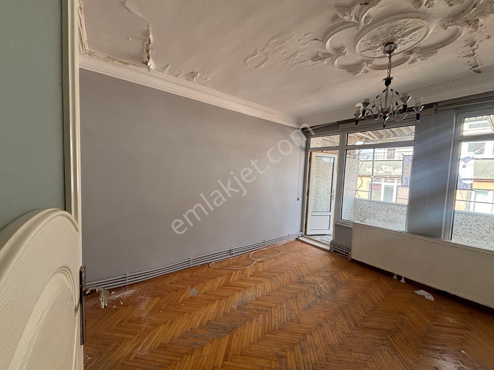 İlkadım Da 3+1 Satılık Daire — fotoğraf 9