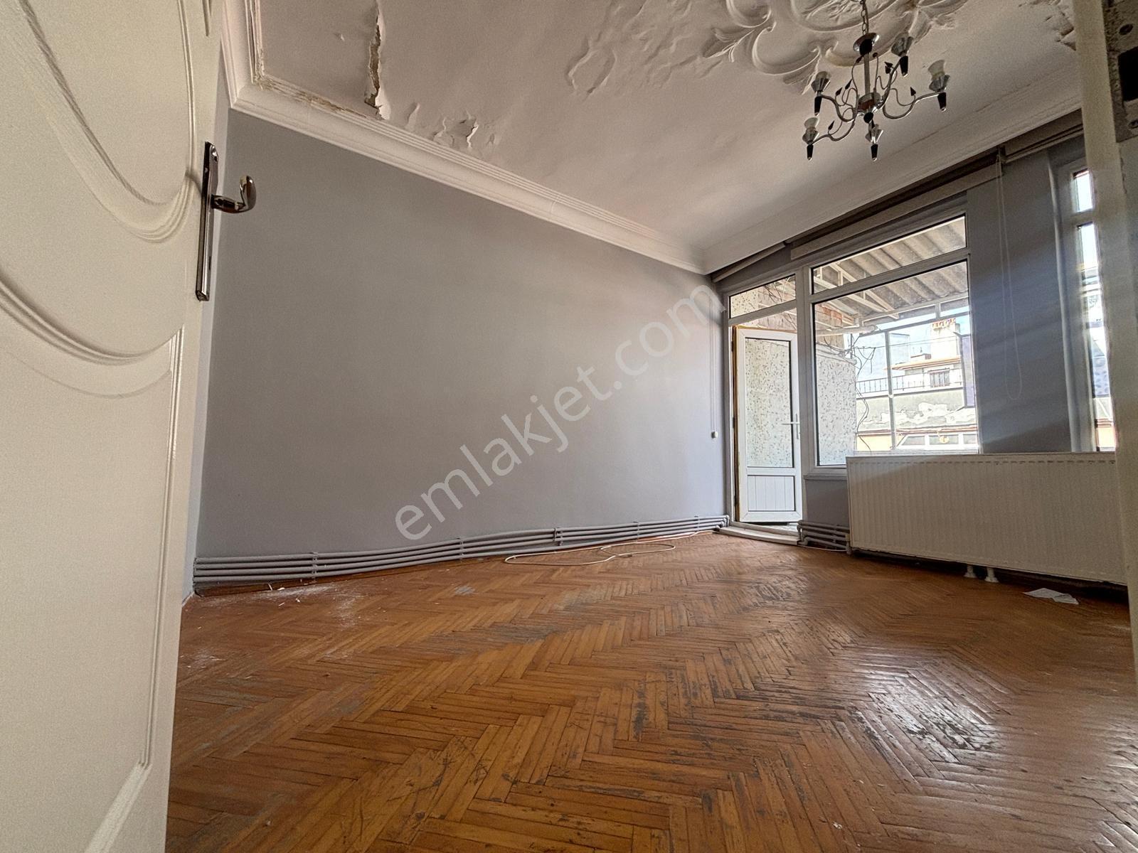 İlkadım Da 3+1 Satılık Daire — fotoğraf 10