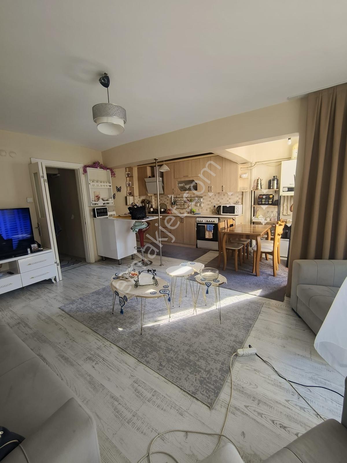 Atilla Mahallesinde Uygun Fiyatlı Konforlu 3+1 Lüks Daire ! — fotoğraf 5
