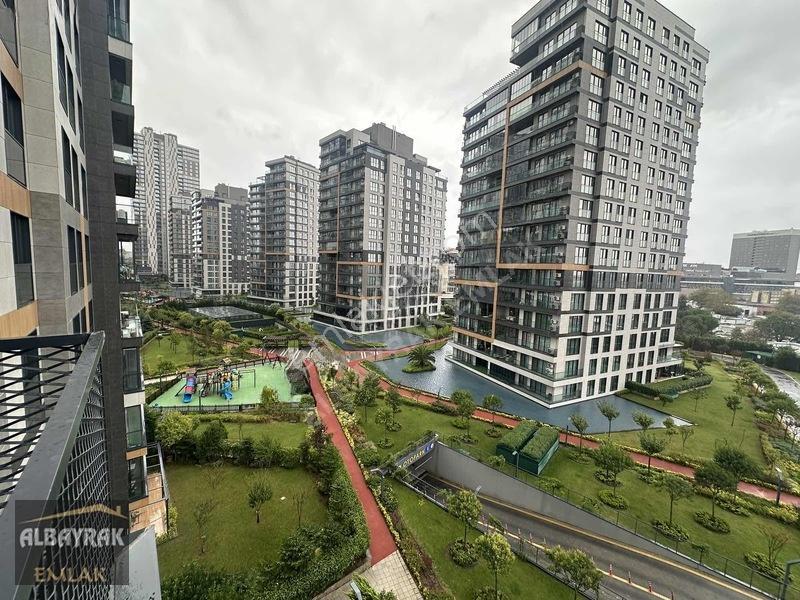 Albayrak'tan Avrupa Konutlarında Peyzaj Ve Şehir Manzaralı 3+1 — fotoğraf 15