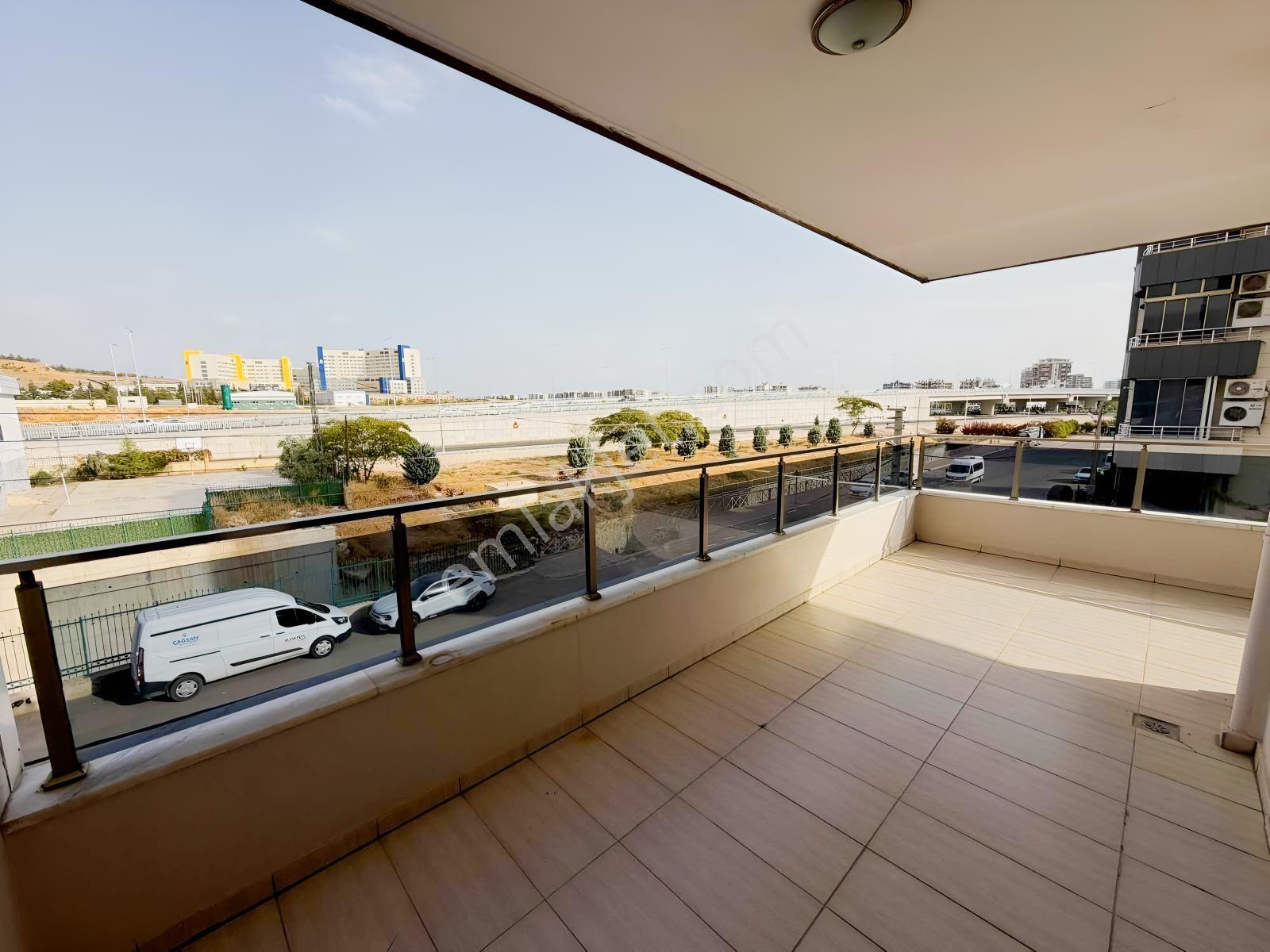 Şehir Hastanesi Civarı Satılık 4+1 Lüks Daire — fotoğraf 6