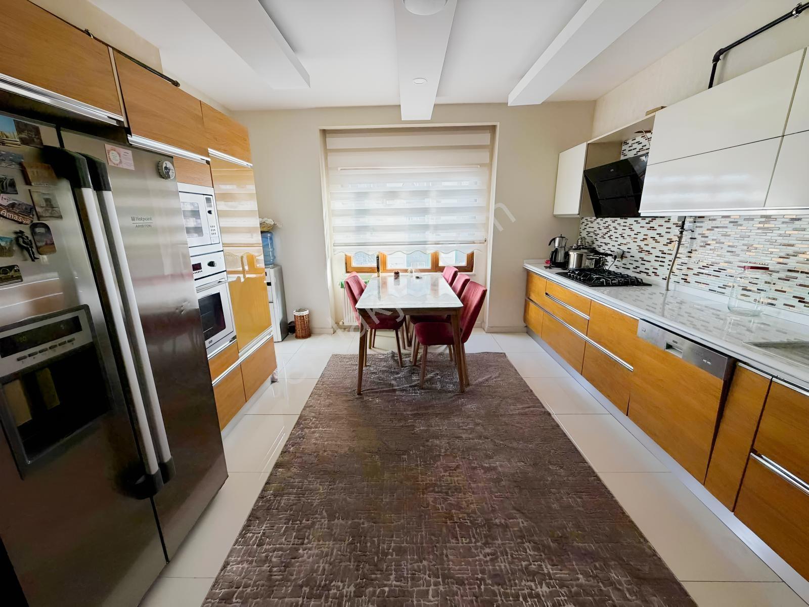 Şehir Hastanesi Civarı Satılık 4+1 Lüks Daire — fotoğraf 8