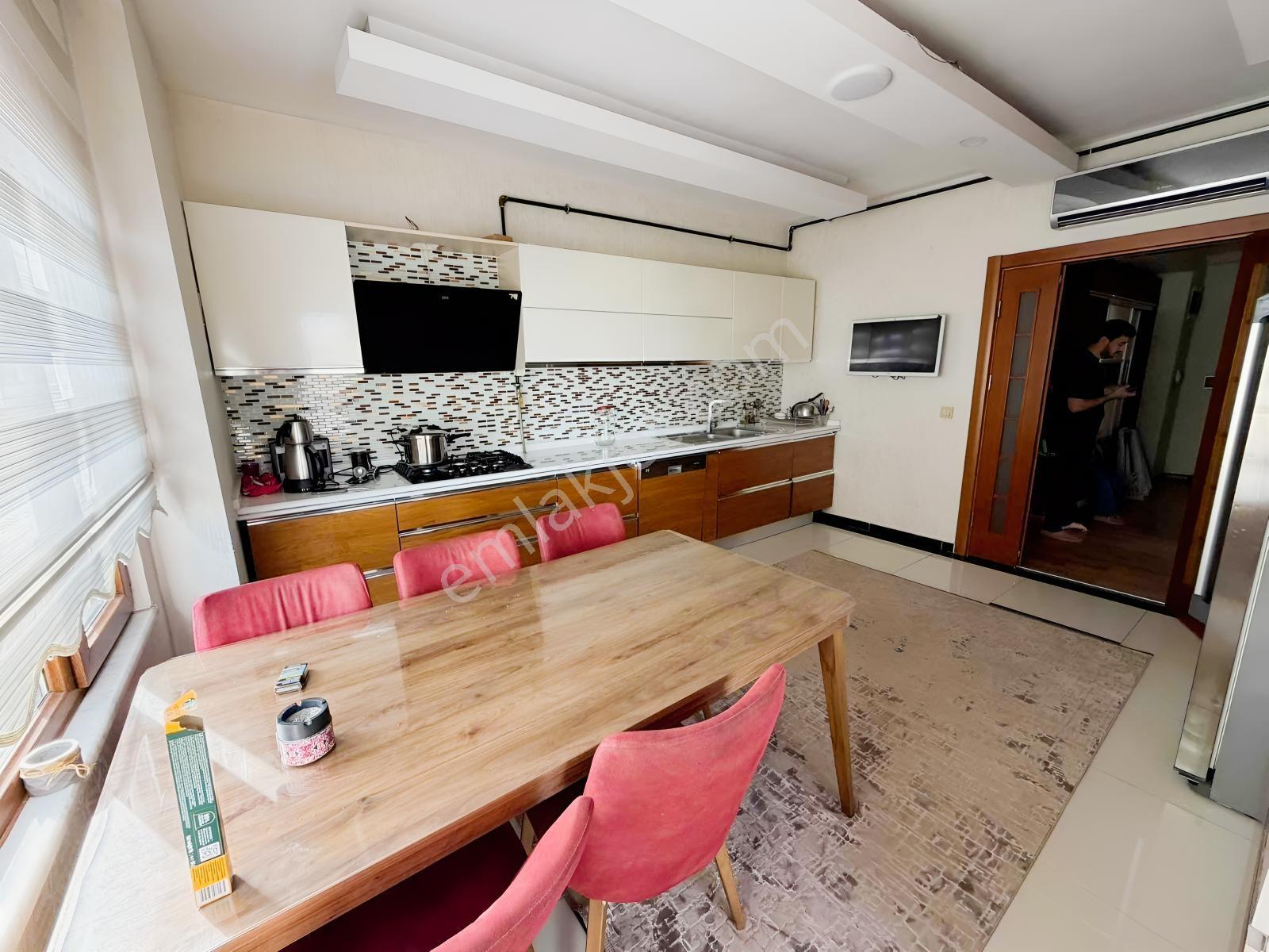 Şehir Hastanesi Civarı Satılık 4+1 Lüks Daire — fotoğraf 9