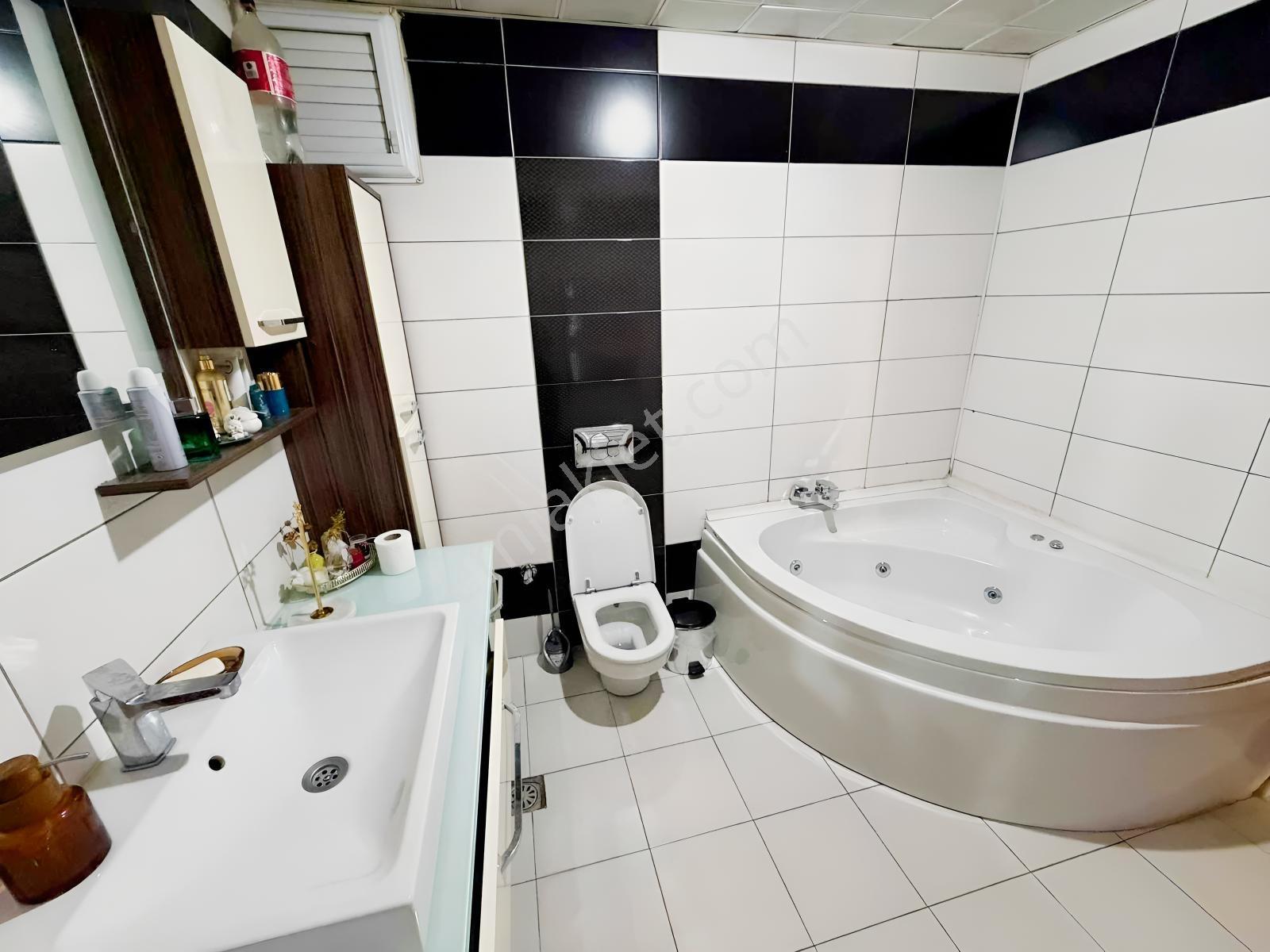 Şehir Hastanesi Civarı Satılık 4+1 Lüks Daire — fotoğraf 15