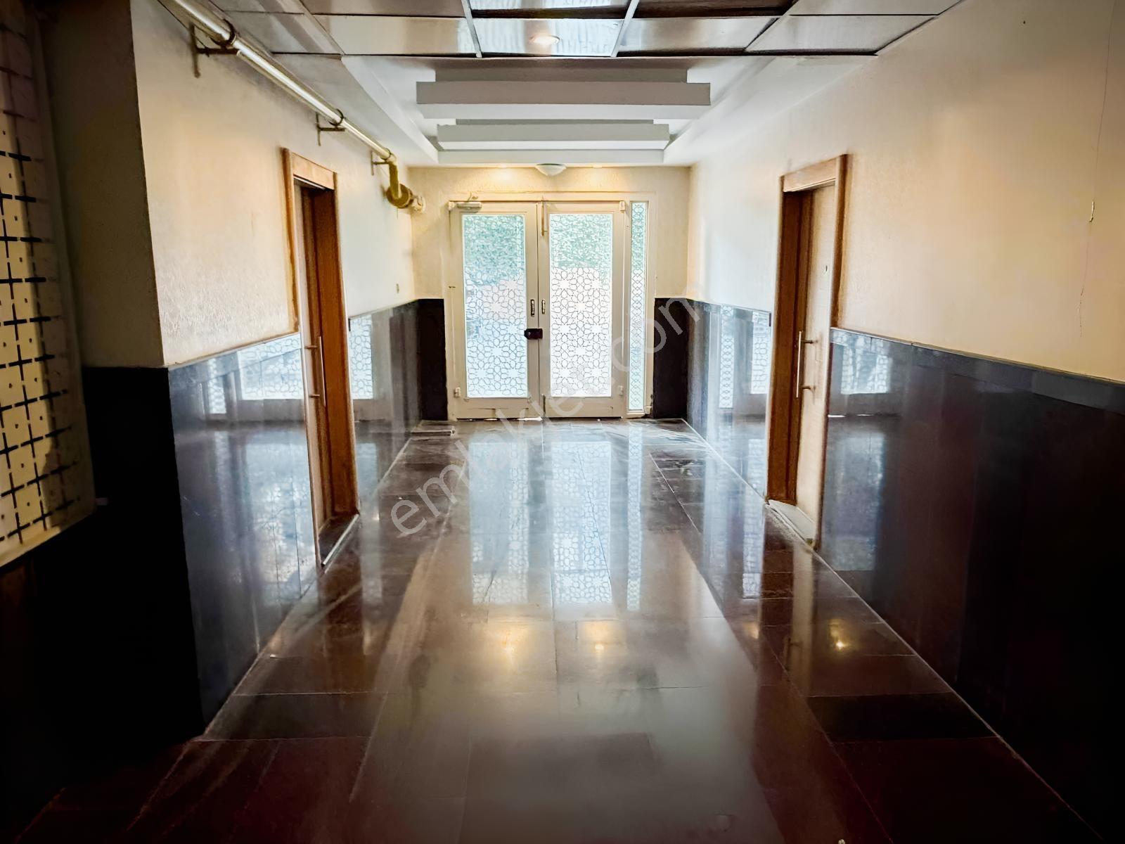 Şehir Hastanesi Civarı Satılık 4+1 Lüks Daire — fotoğraf 25