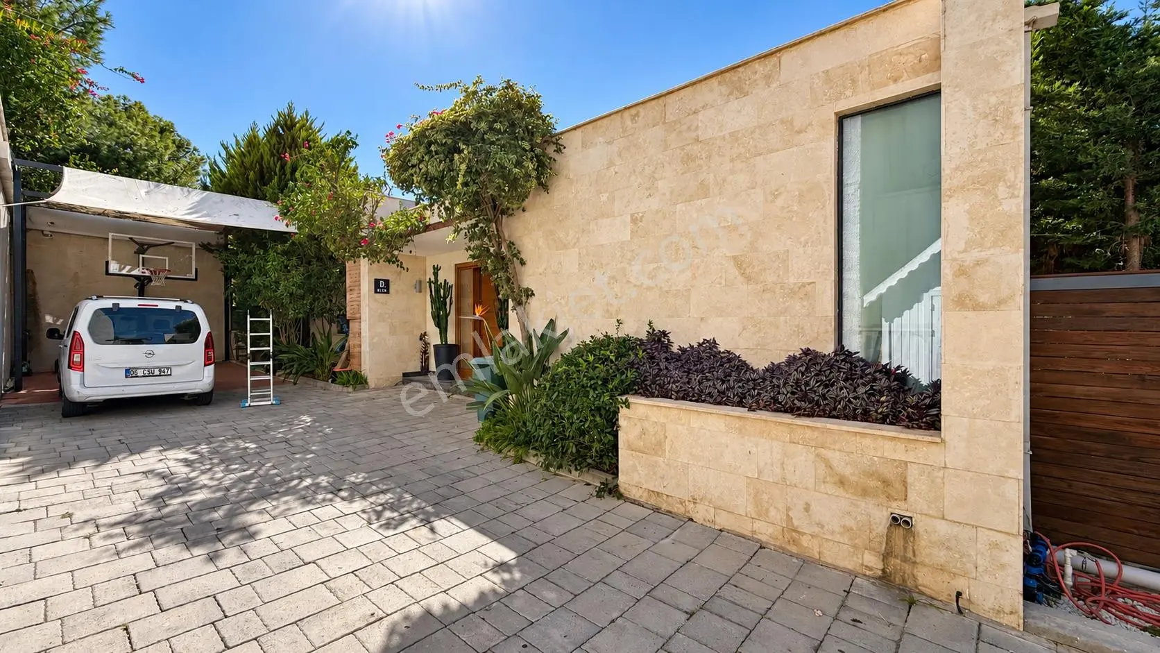 Yalıkavak'ta Merkezi Lokasyonda Satılık 5+1 Geniş Villa — fotoğraf 7
