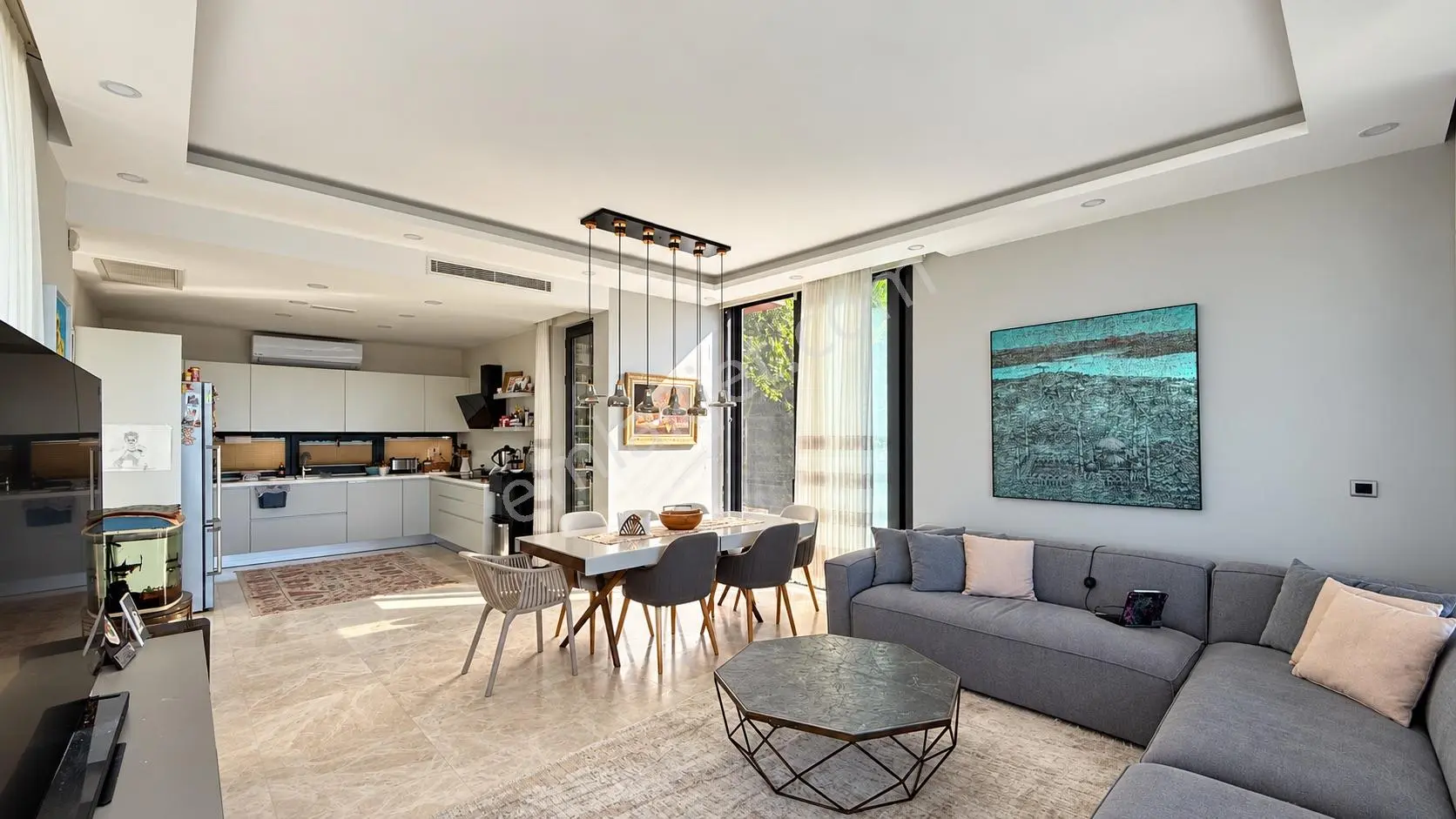Yalıkavak'ta Merkezi Lokasyonda Satılık 5+1 Geniş Villa — fotoğraf 14