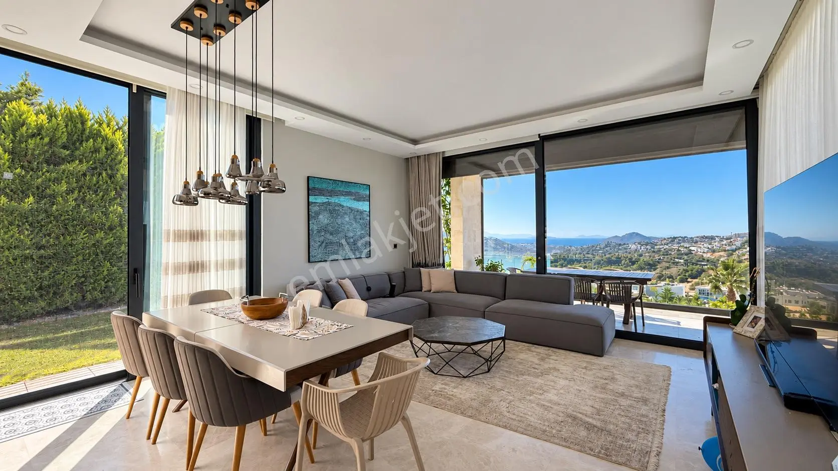 Yalıkavak'ta Merkezi Lokasyonda Satılık 5+1 Geniş Villa — fotoğraf 16