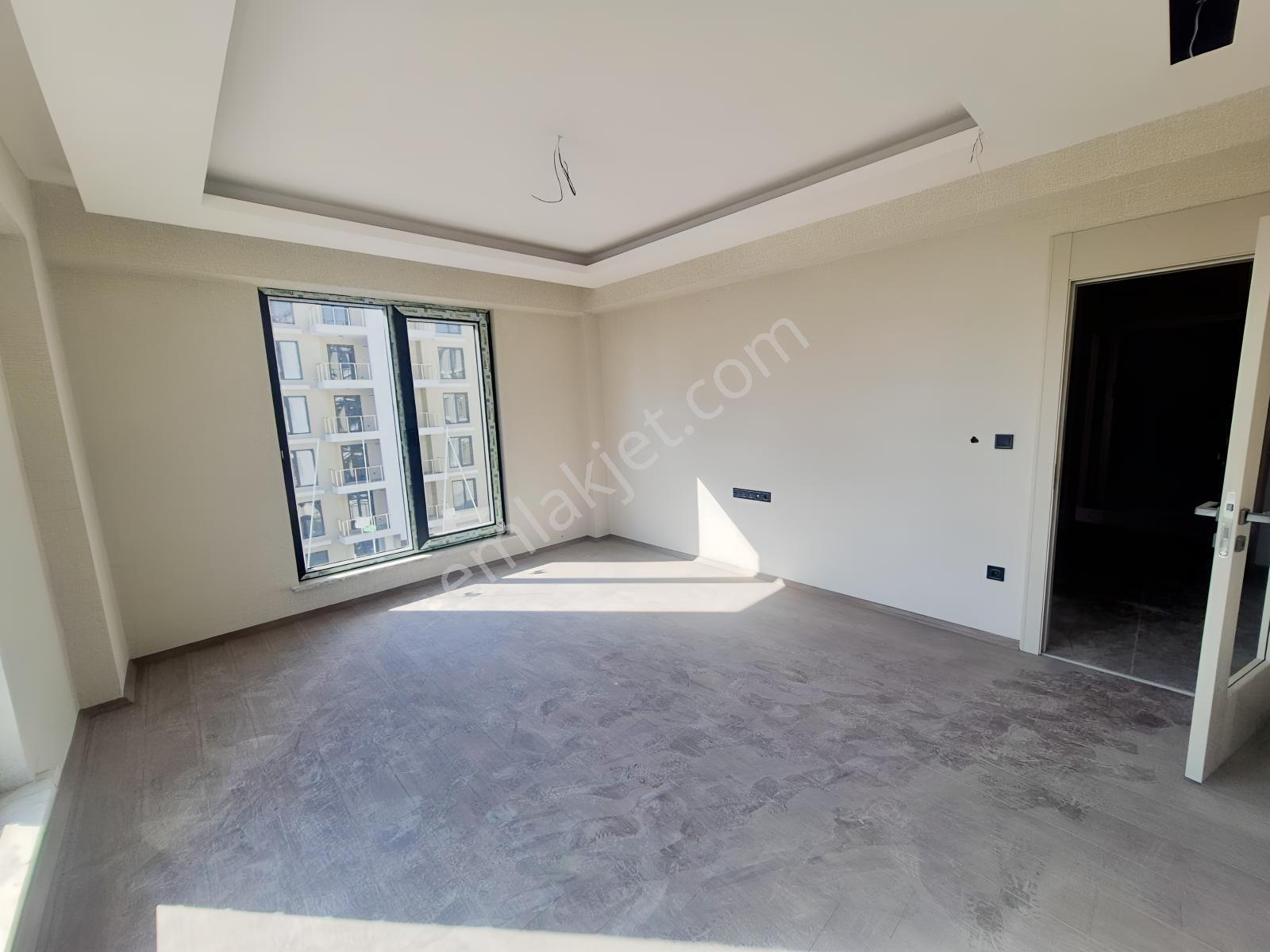 Akabe Mah.satılık Site İçi Ara Kat 2+1 Daire — fotoğraf 7