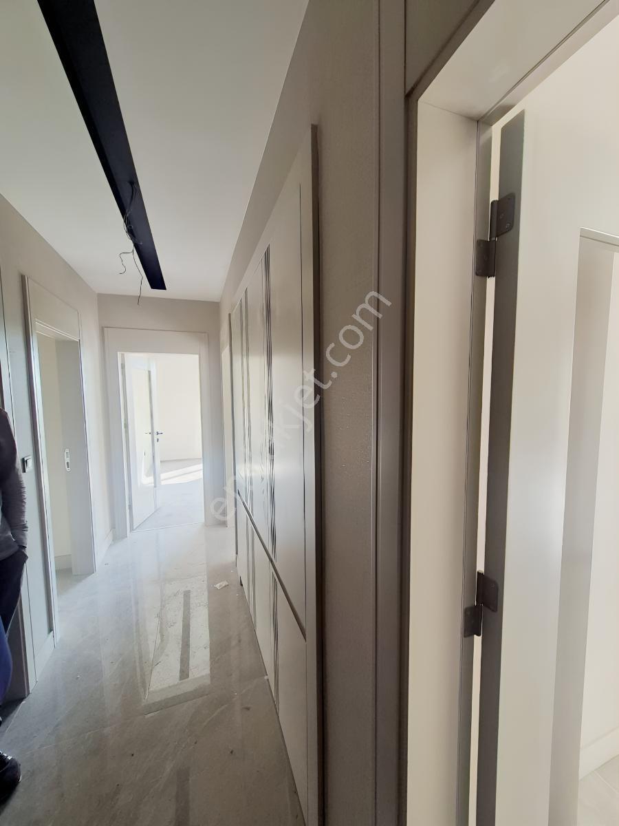 Akabe Mah.satılık Site İçi Ara Kat 2+1 Daire — fotoğraf 12