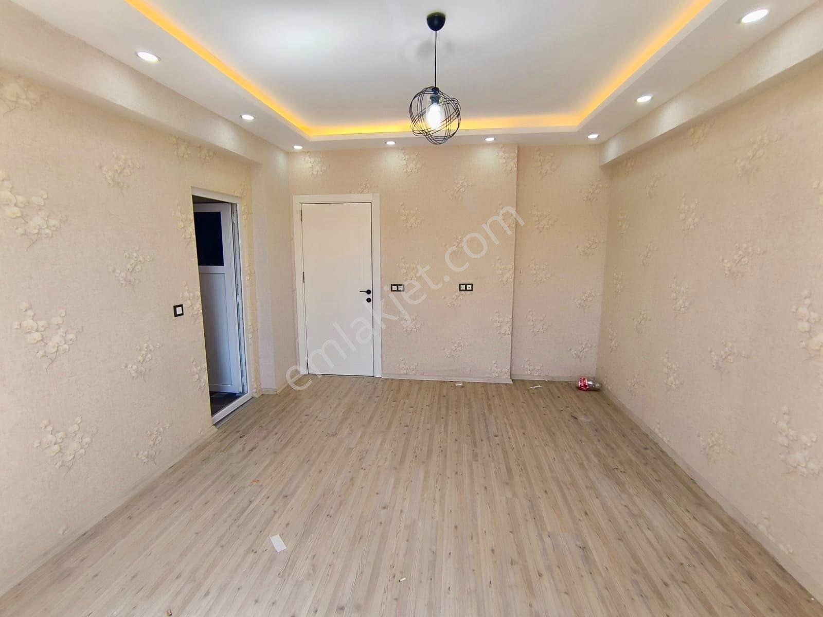 Karaköprü Atakent Emniyet Mevkiinde Harika Konumlu Bakımlı 2+1 Behram Yapı — fotoğraf 3