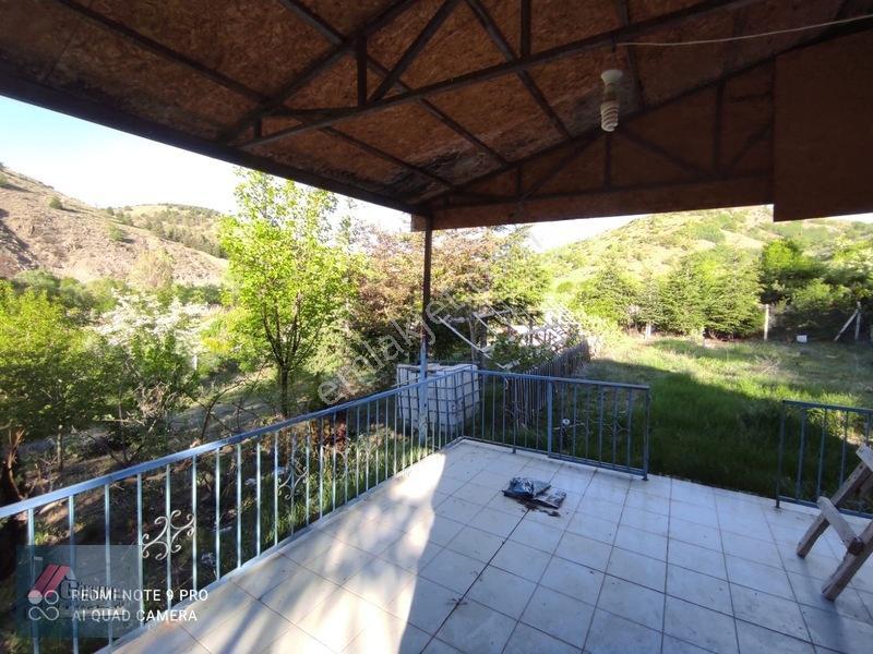 Gökhan Emlak'Tan Kıbrıs Köyü'Nde Evi İçinde Satılık Arsa