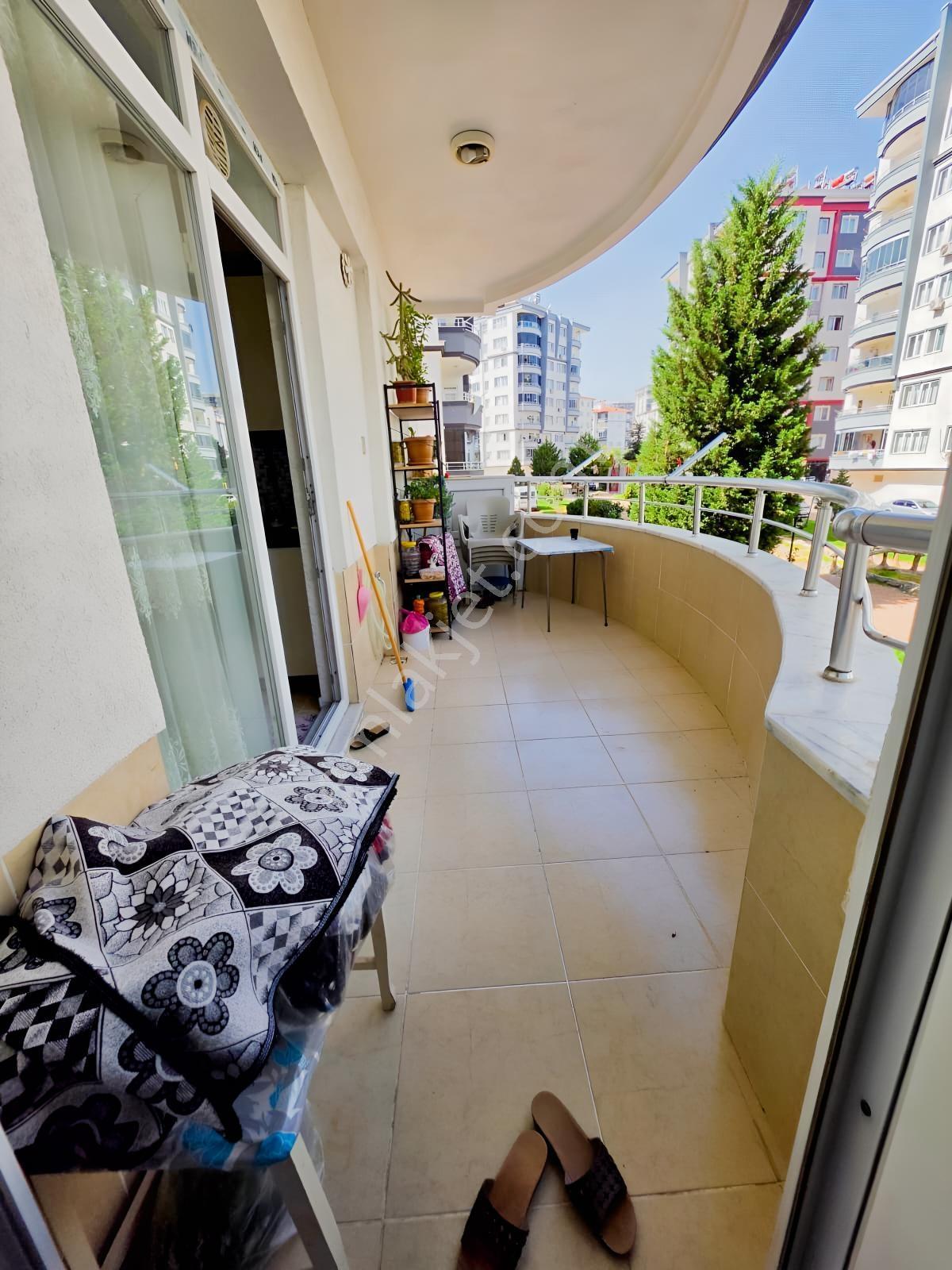 Aktif Ten Tramvaya 5 Dk Yürüme Mesafesinde Satılık 3+1 Daire — fotoğraf 9