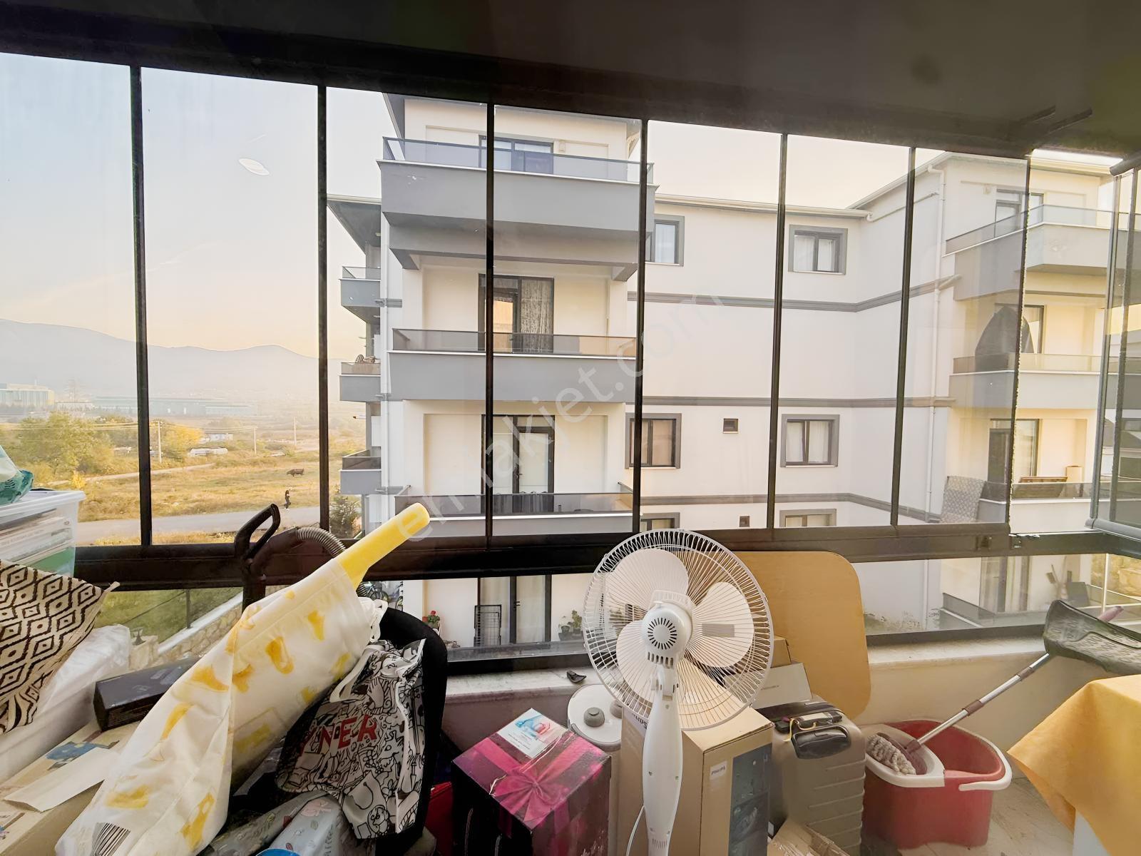 Kartepe Fsm Bağdat Caddesinde Satılık 2+1 Daire! — fotoğraf 12