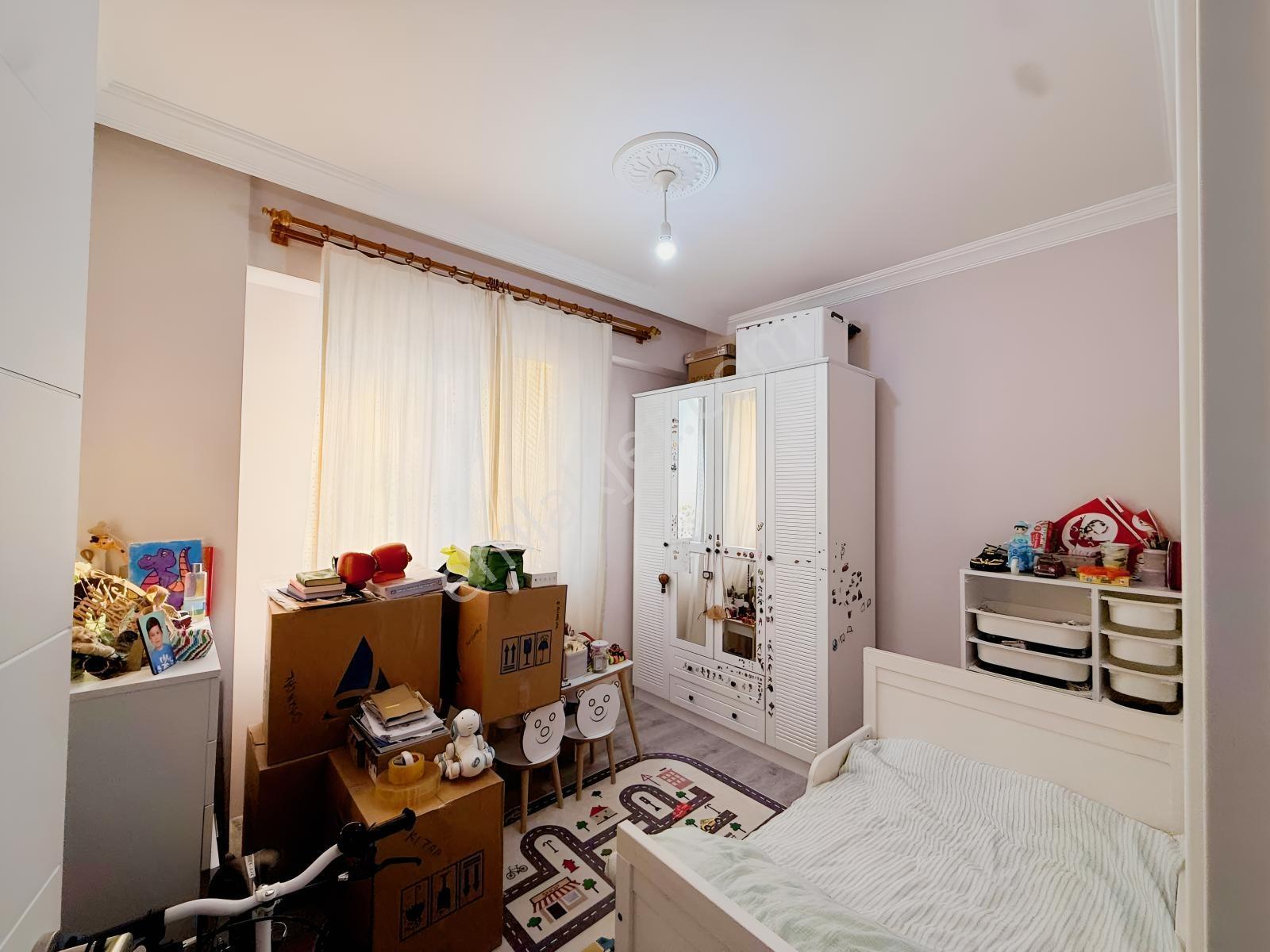 Kartepe Fsm Bağdat Caddesinde Satılık 2+1 Daire! — fotoğraf 14