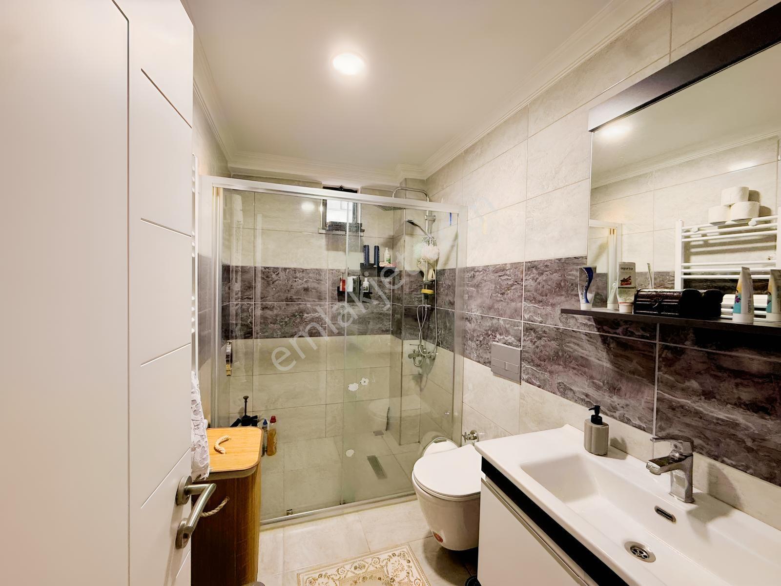 Kartepe Fsm Bağdat Caddesinde Satılık 2+1 Daire! — fotoğraf 15