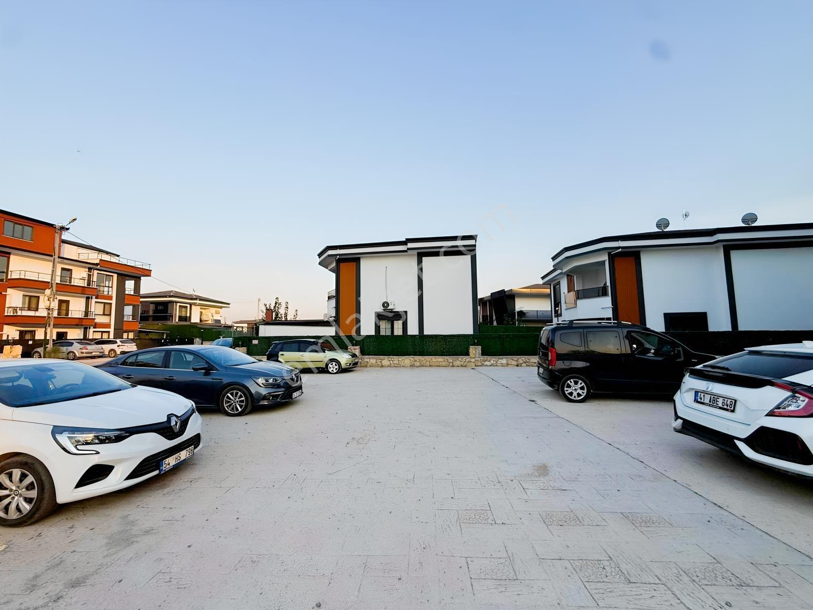 Kartepe Fsm Bağdat Caddesinde Satılık 2+1 Daire! — fotoğraf 22