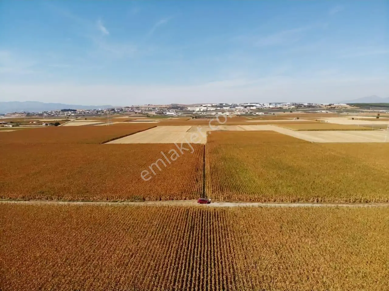Tekeli'De Kadastral Yol Cepheli - 5050 M2 Satılık Müstakil Tarla