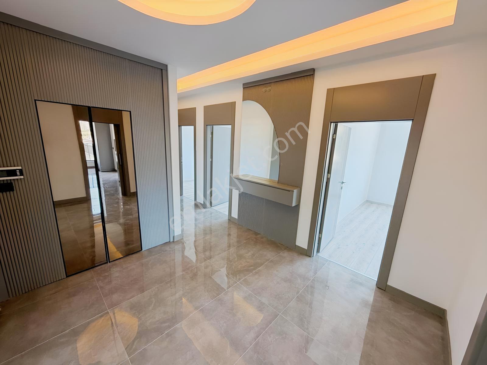 Bağlıca Mükemmel Konumda 4+1 Sıfır Daire — fotoğraf 5