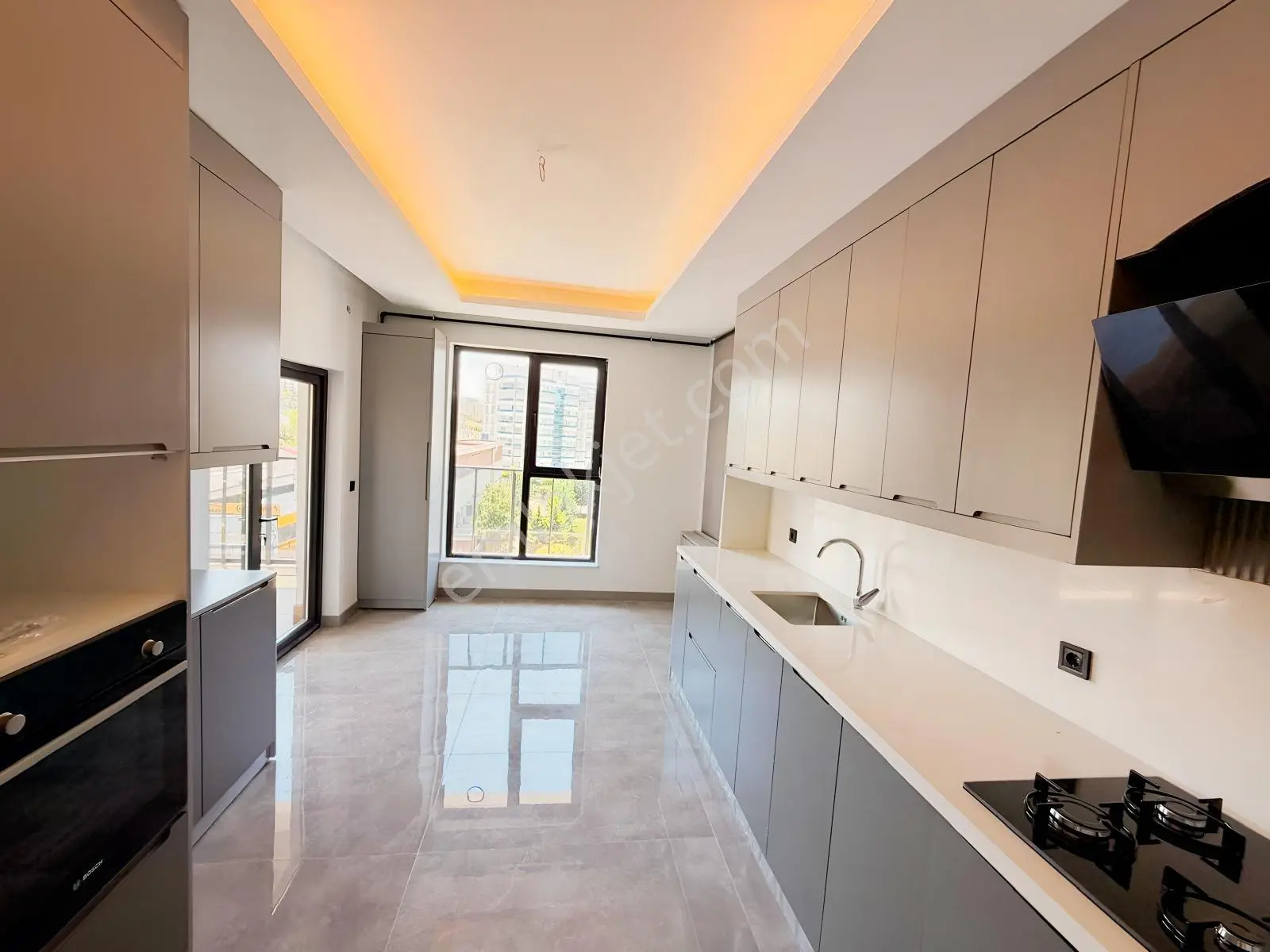 Bağlıca Mükemmel Konumda 4+1 Sıfır Daire — fotoğraf 18