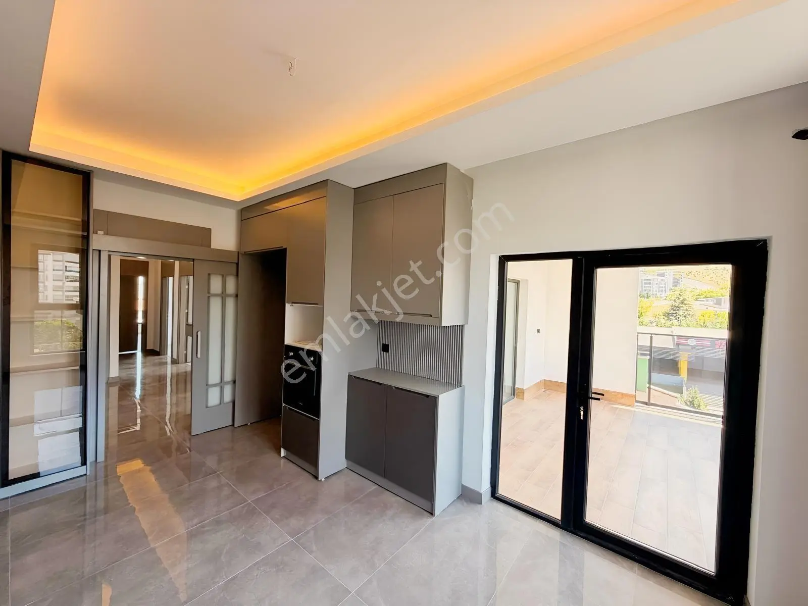 Bağlıca Mükemmel Konumda 4+1 Sıfır Daire — fotoğraf 29
