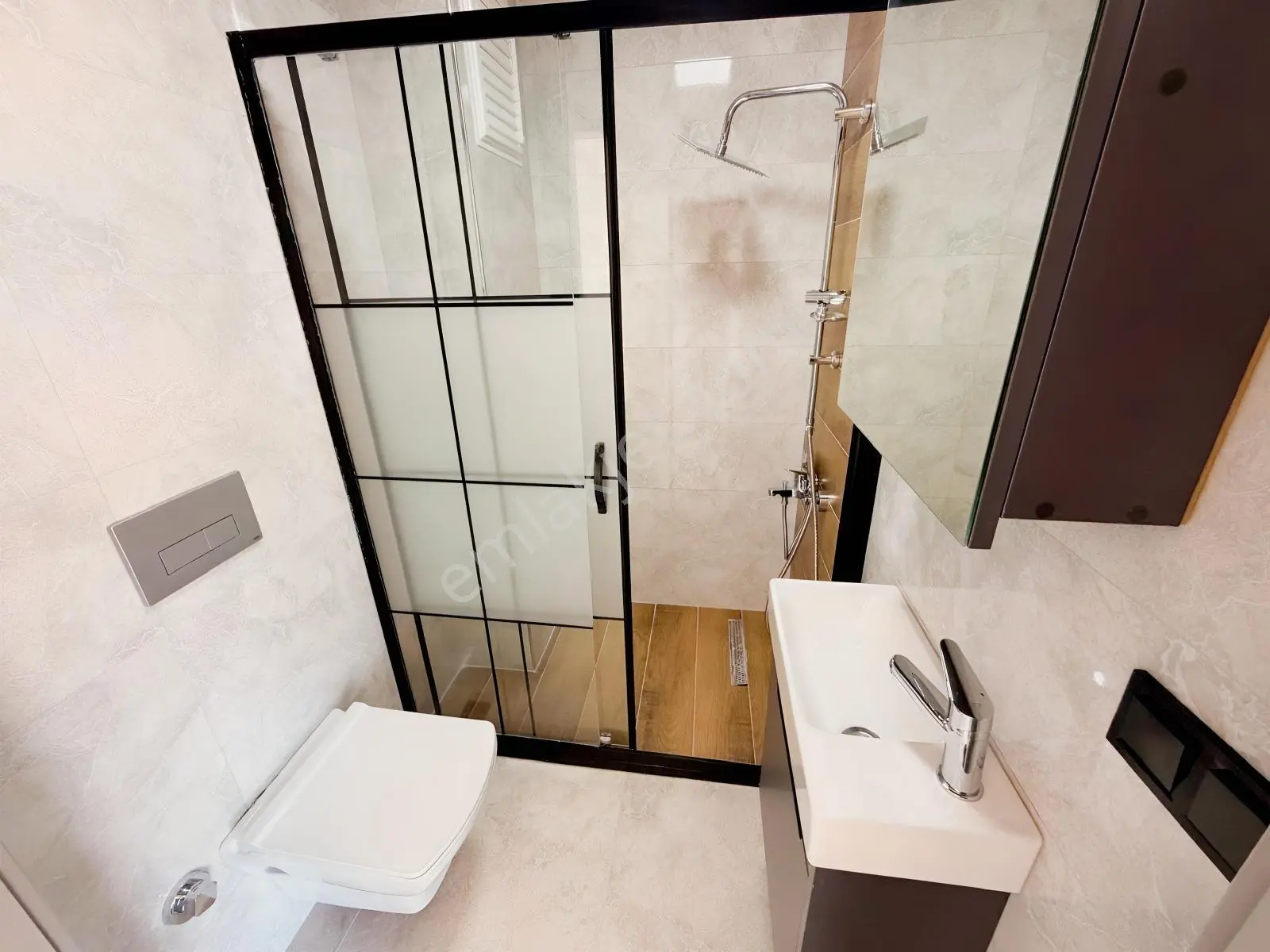 Bağlıca Mükemmel Konumda 4+1 Sıfır Daire — fotoğraf 30