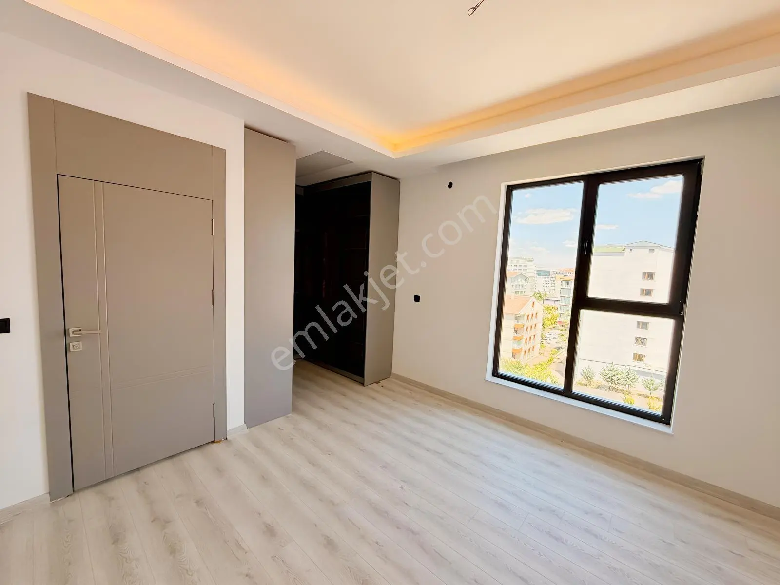 Bağlıca Mükemmel Konumda 4+1 Sıfır Daire — fotoğraf 35