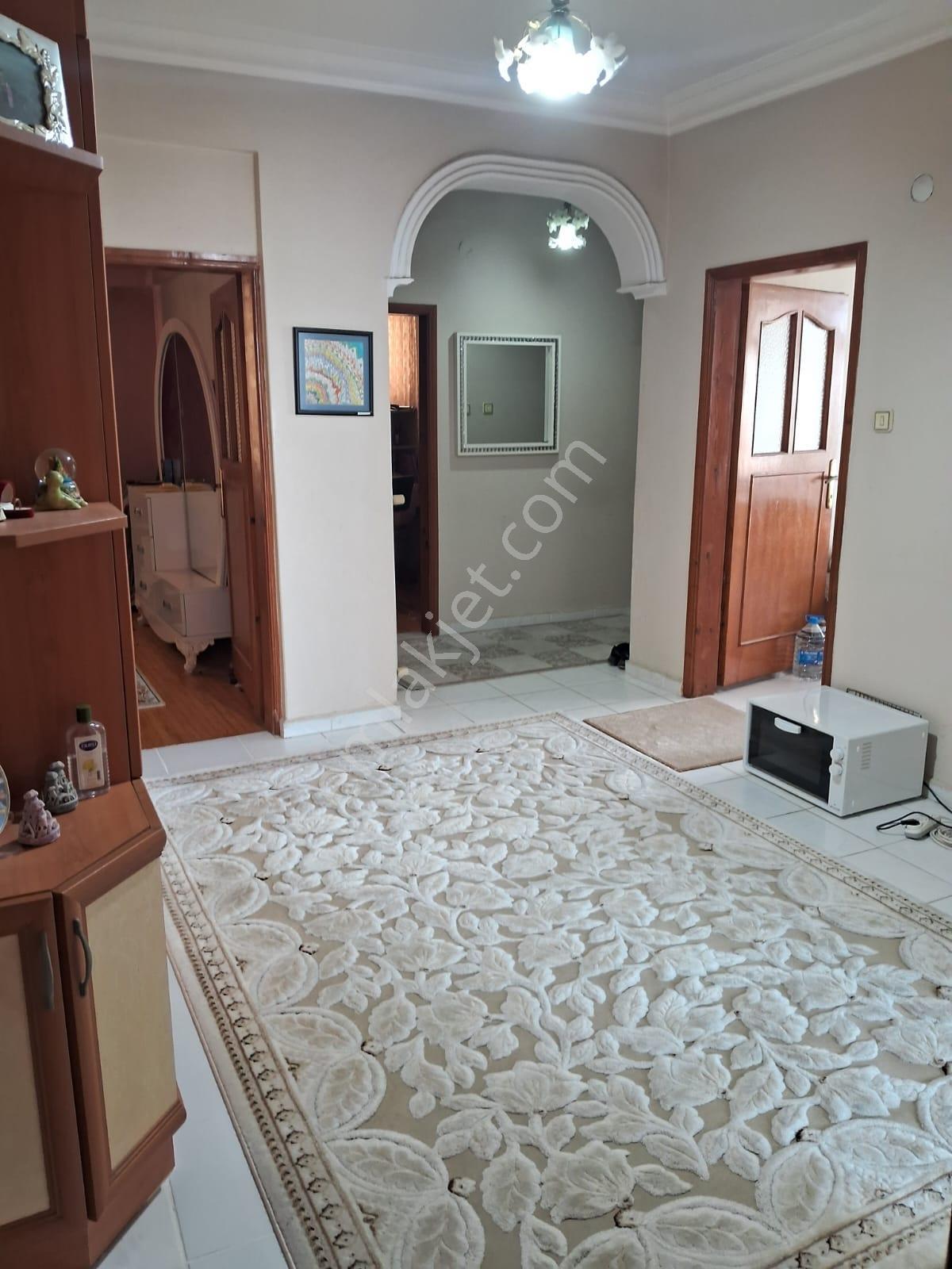 Amazon'dan İlkadım Liman Mah.de 148 M2 Geniş 3+1 Köşe Daire — fotoğraf 9