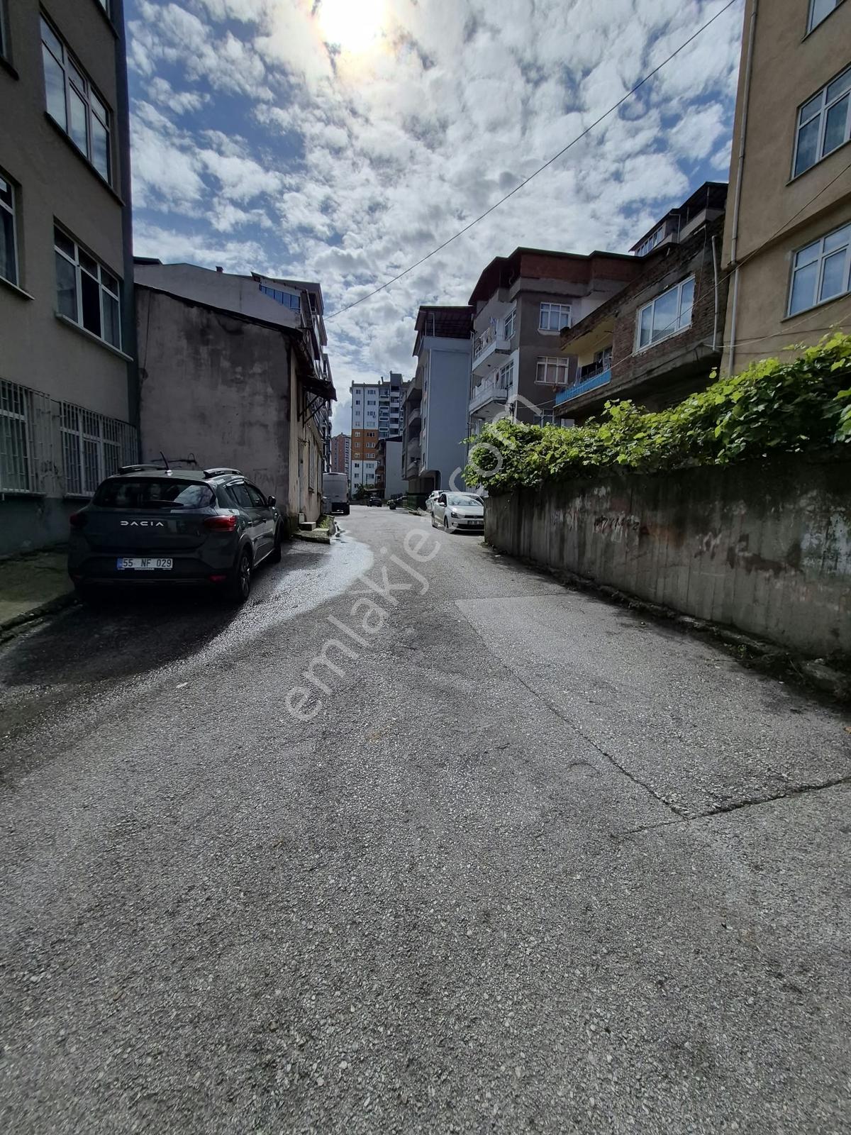 Amazon'dan İlkadım Liman Mah.de 148 M2 Geniş 3+1 Köşe Daire — fotoğraf 17