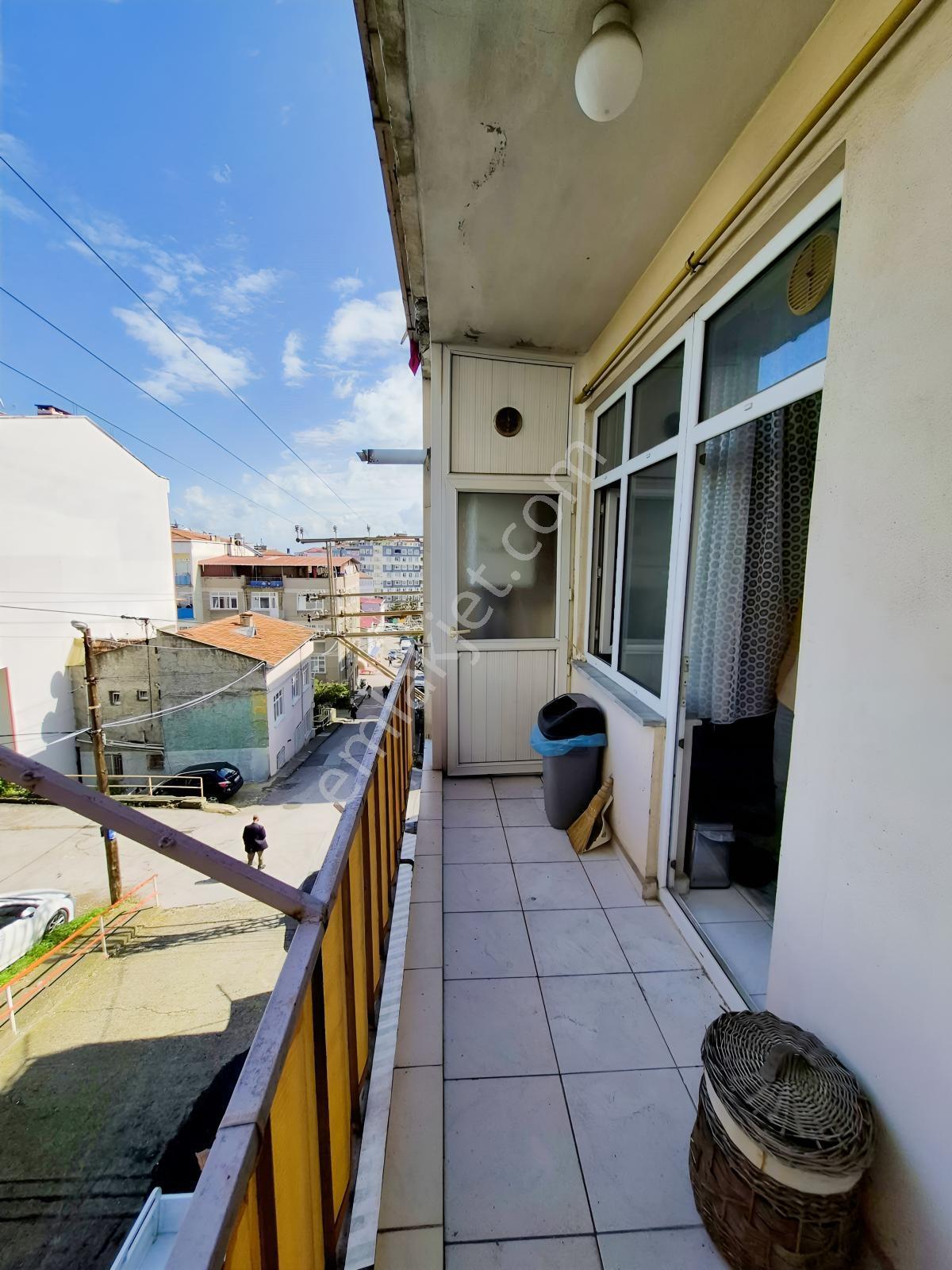 Amazon'dan İlkadım Liman Mah.de 148 M2 Geniş 3+1 Köşe Daire — fotoğraf 25