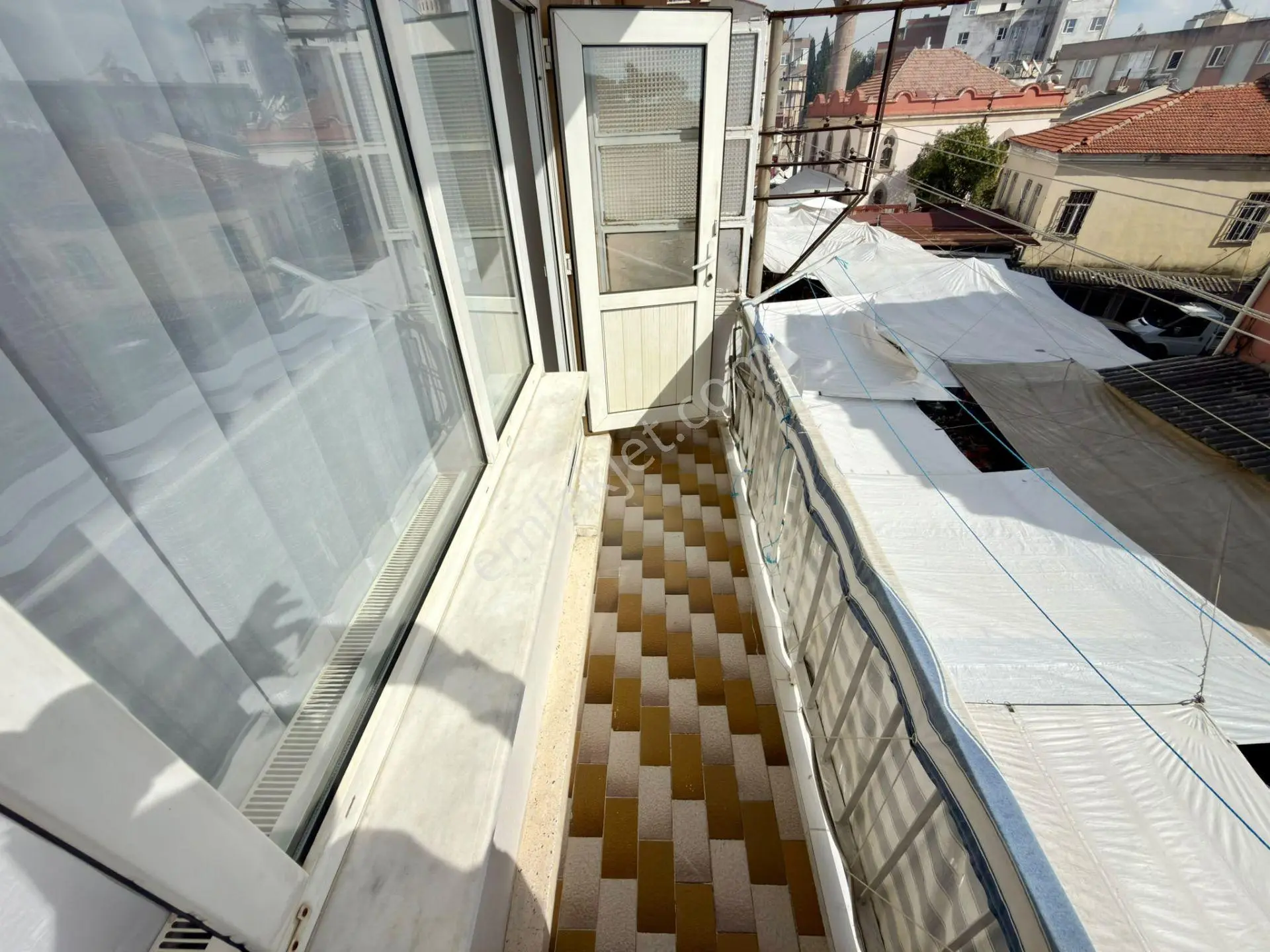 Yüksel'den Edremit Merkezin'de Teras Kullanımlı 3+1 Daire — fotoğraf 24