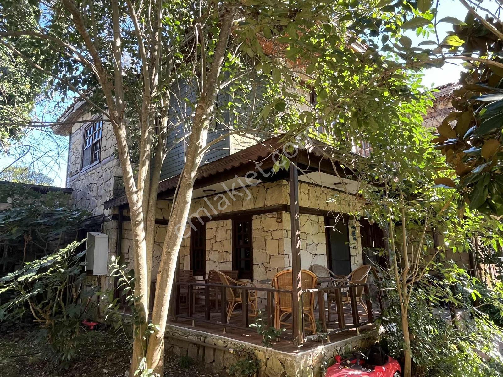 İmrenderede Doğayla Bütünleşen Özgün Taş Mimari 3+1 Villa — fotoğraf 2
