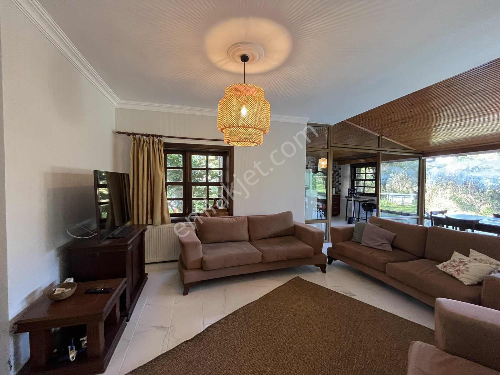 İmrenderede Doğayla Bütünleşen Özgün Taş Mimari 3+1 Villa — fotoğraf 5