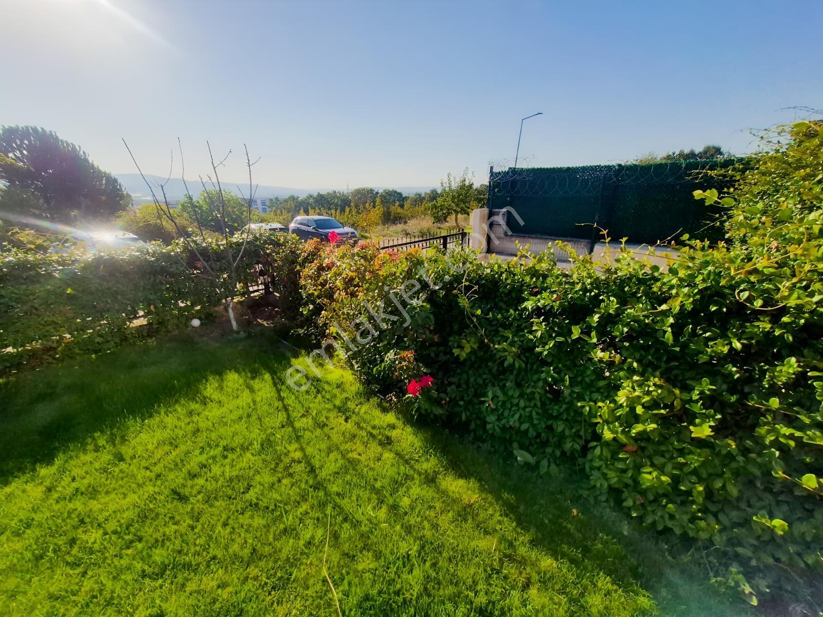 Remaxadvantage Satılık 3+1nilüfer/demirci Bahçe Kullanımlı Daire — fotoğraf 4