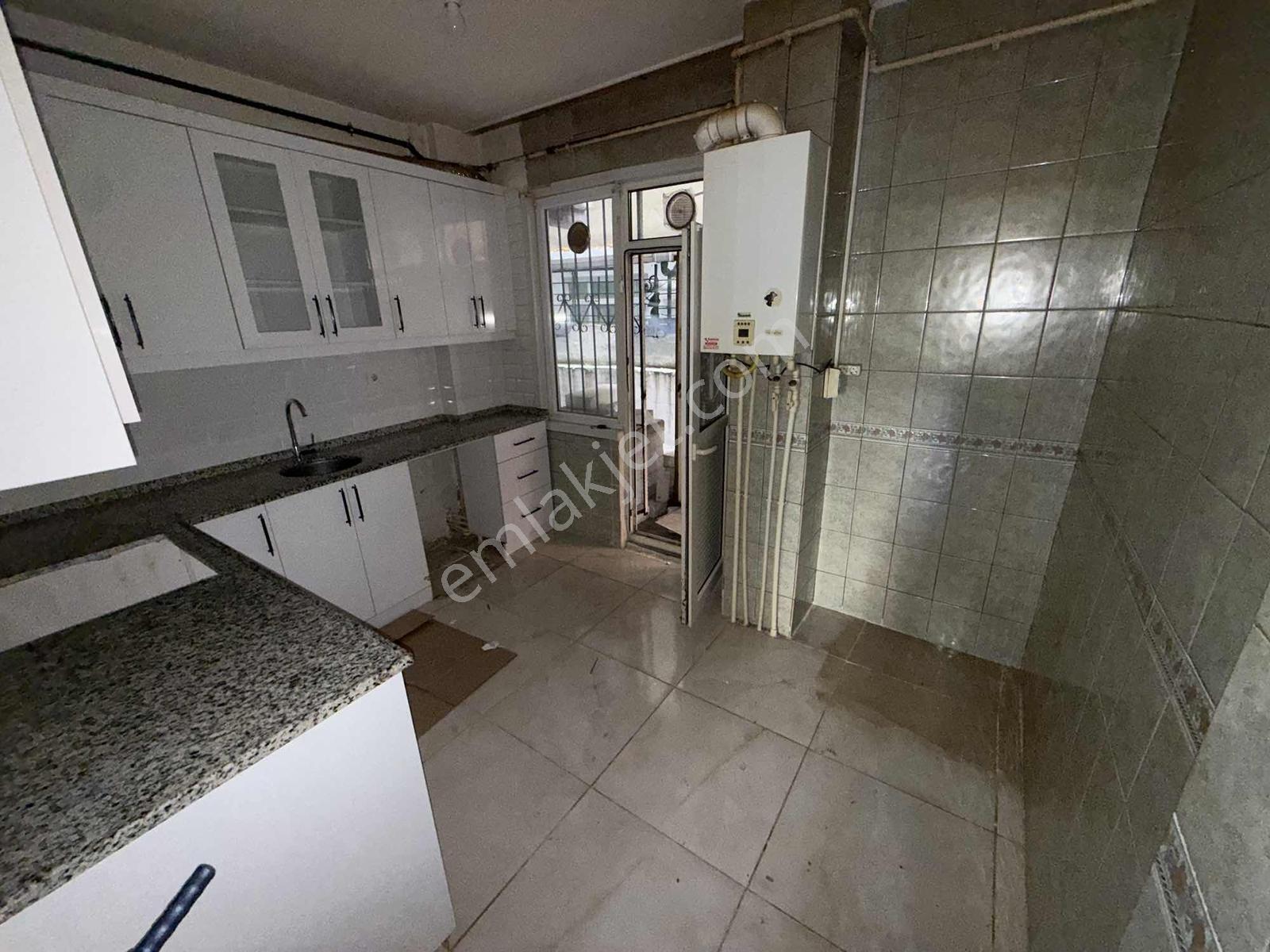 Atatürk Mahallesinde 2+1 Tek Daire Üzeri Yüksek Hisseli — fotoğraf 11