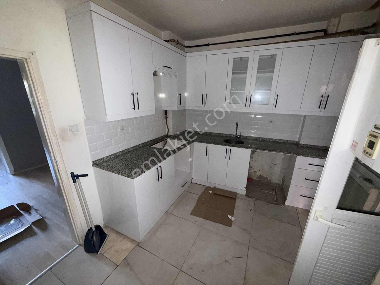 Atatürk Mahallesinde 2+1 Tek Daire Üzeri Yüksek Hisseli — fotoğraf 13