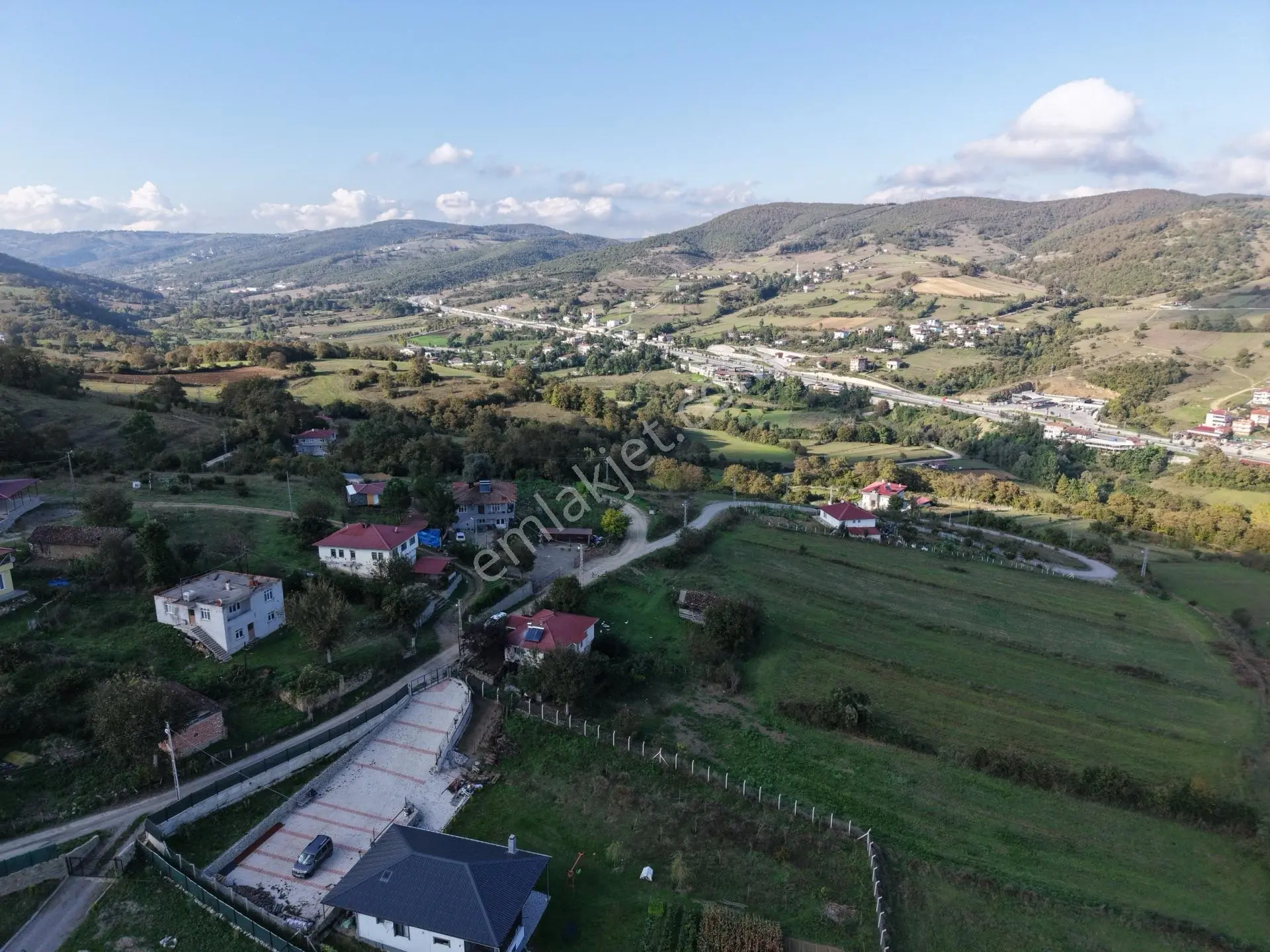Kavak Çakallıda Köy Yerleşik Alan İçinde 1224 M2 Tarla — fotoğraf 12