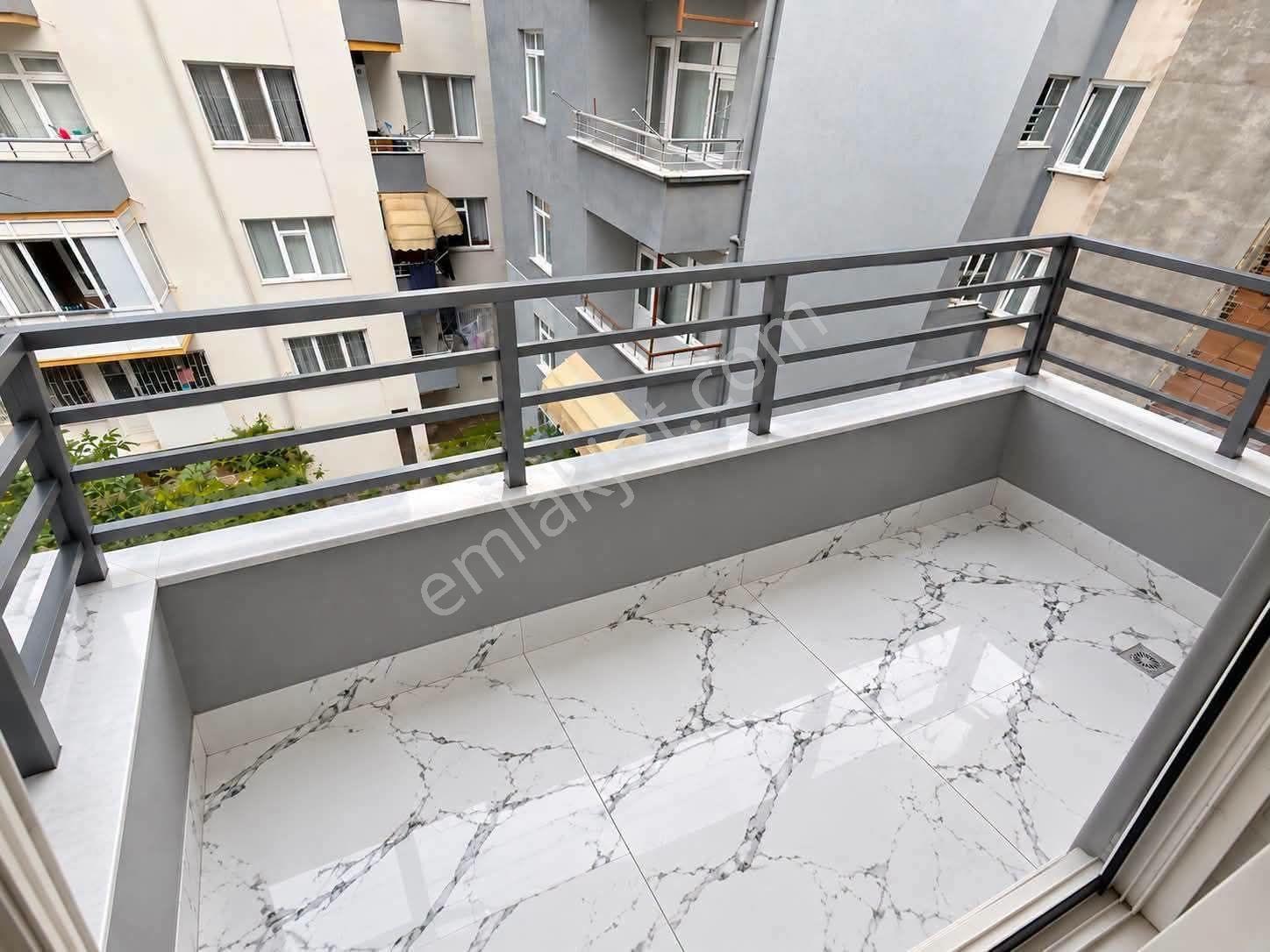 Samsun İlkadım Selahiye Mahallesi'nde İçi Yapılı Ebeveyn Banyolu 3.kat 3+1 Satılık Daire — fotoğraf 13
