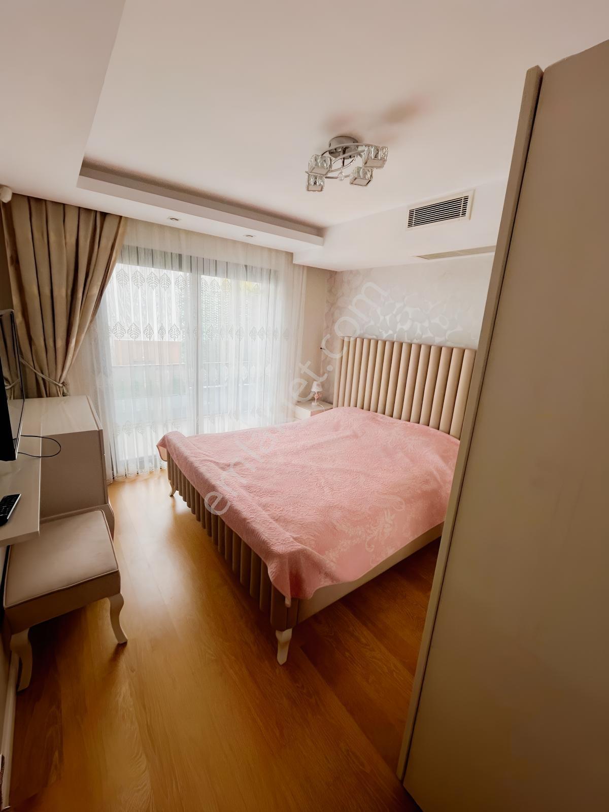 Kahramandere De 6+1, Her Yere Yakın Herkesten Uzak — fotoğraf 6