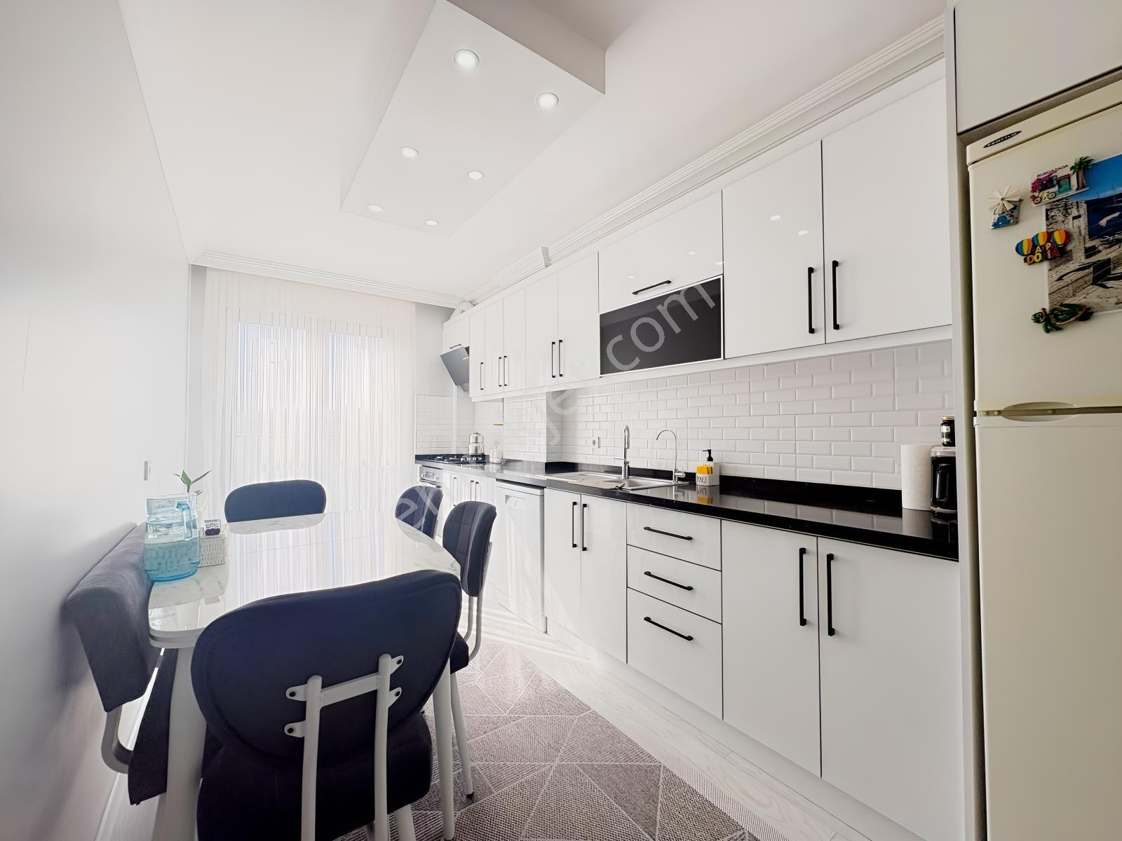 Issıkgöl Cad.'de Lüx 125m² Masrafsız, Geniş Ve Ferah 3+1 Daire — fotoğraf 8