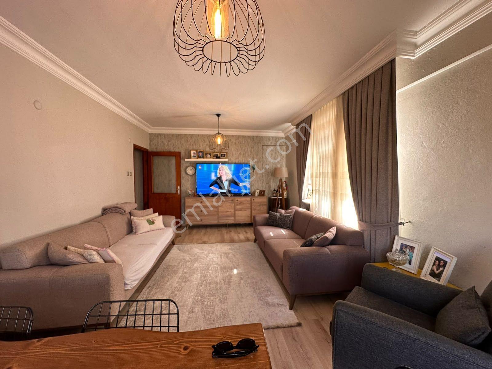 Çeliktepe'de 4 Levent Metroya 15 Dk 3+1 Satılık Geniş Daire — fotoğraf 2