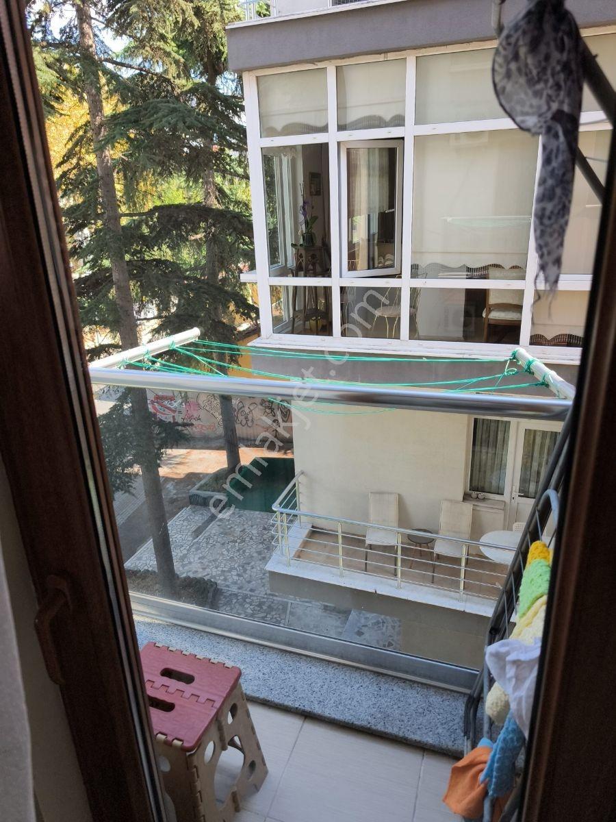 Eles Gayrimenkulden 2+1 3.kat Acıbadem Bademtat Yanı Metroya 2dk — fotoğraf 14