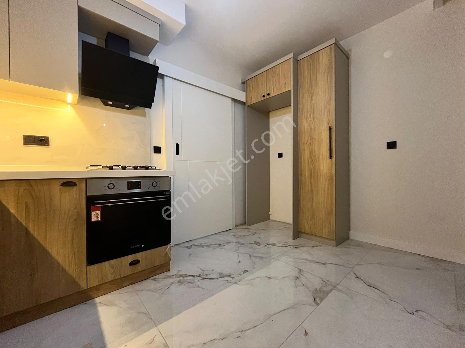 2+1 90m2 Katta Klimalı Mobilyalı Sıfır Daire — fotoğraf 3
