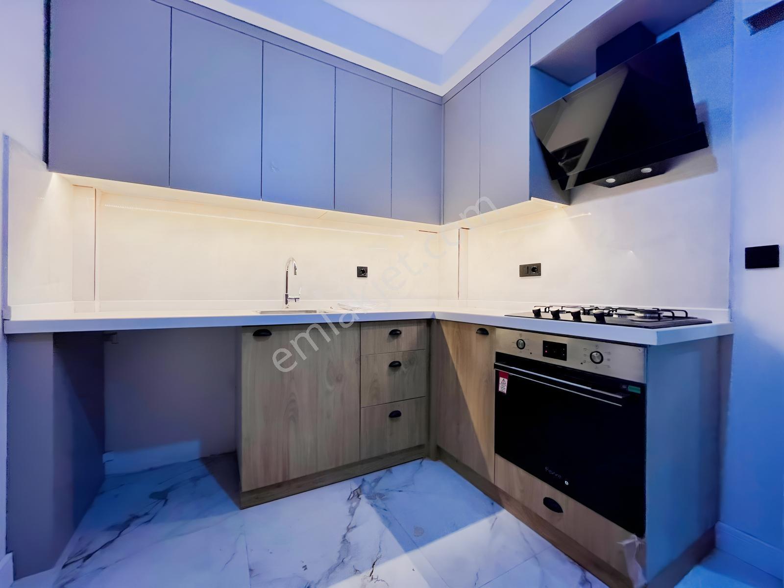 2+1 90m2 Katta Klimalı Mobilyalı Sıfır Daire — fotoğraf 17