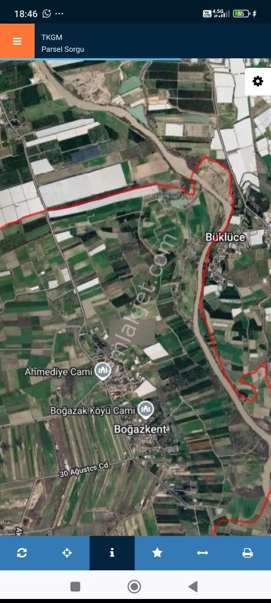 Bogazkentte İmara Sinir Etrafı 3 Metre Yuksek Çevrili Yola Cephe — fotoğraf 2