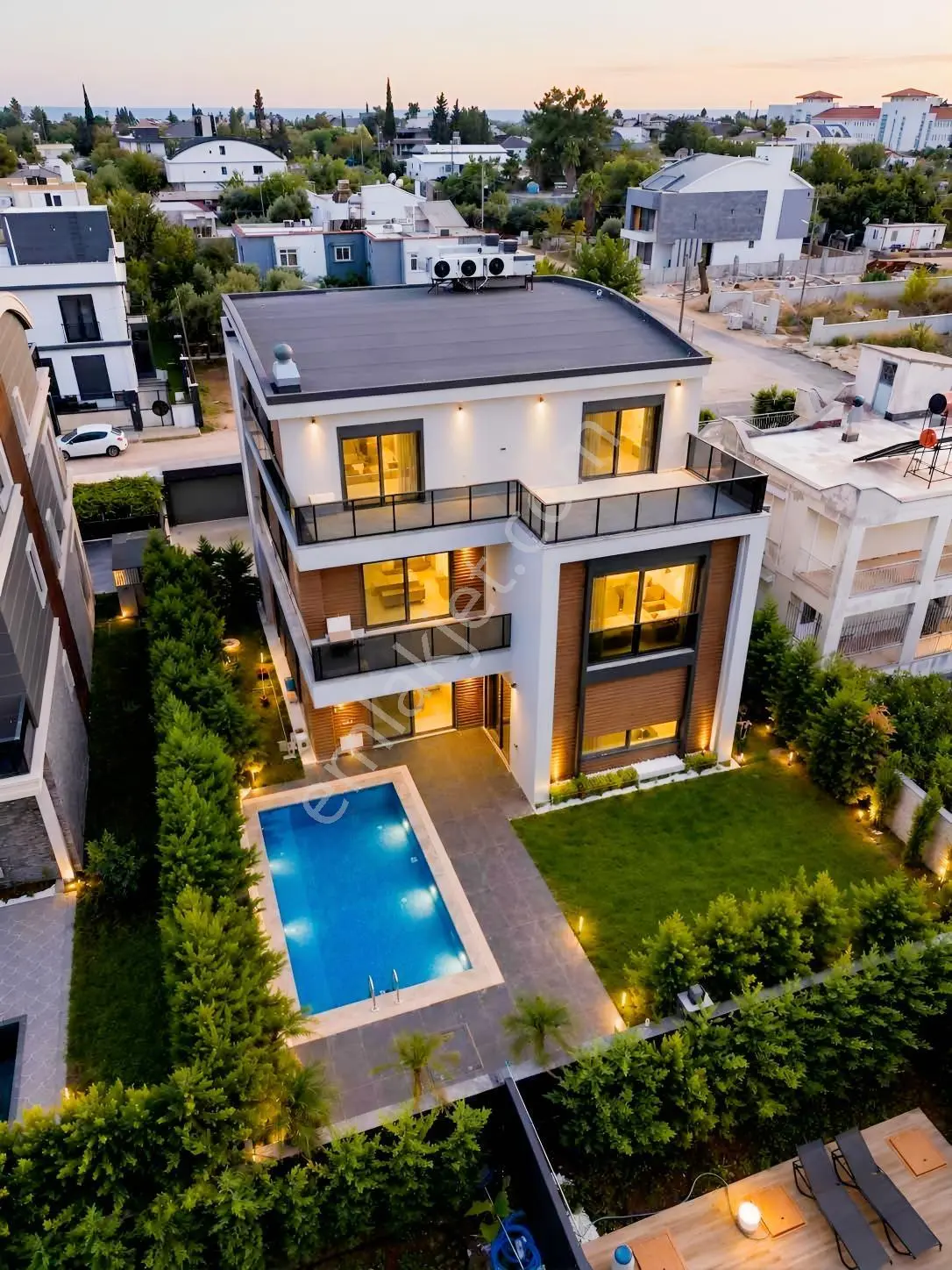 Ermenek'te Asansörlü Müstakil 7+1 Villa — fotoğraf 45